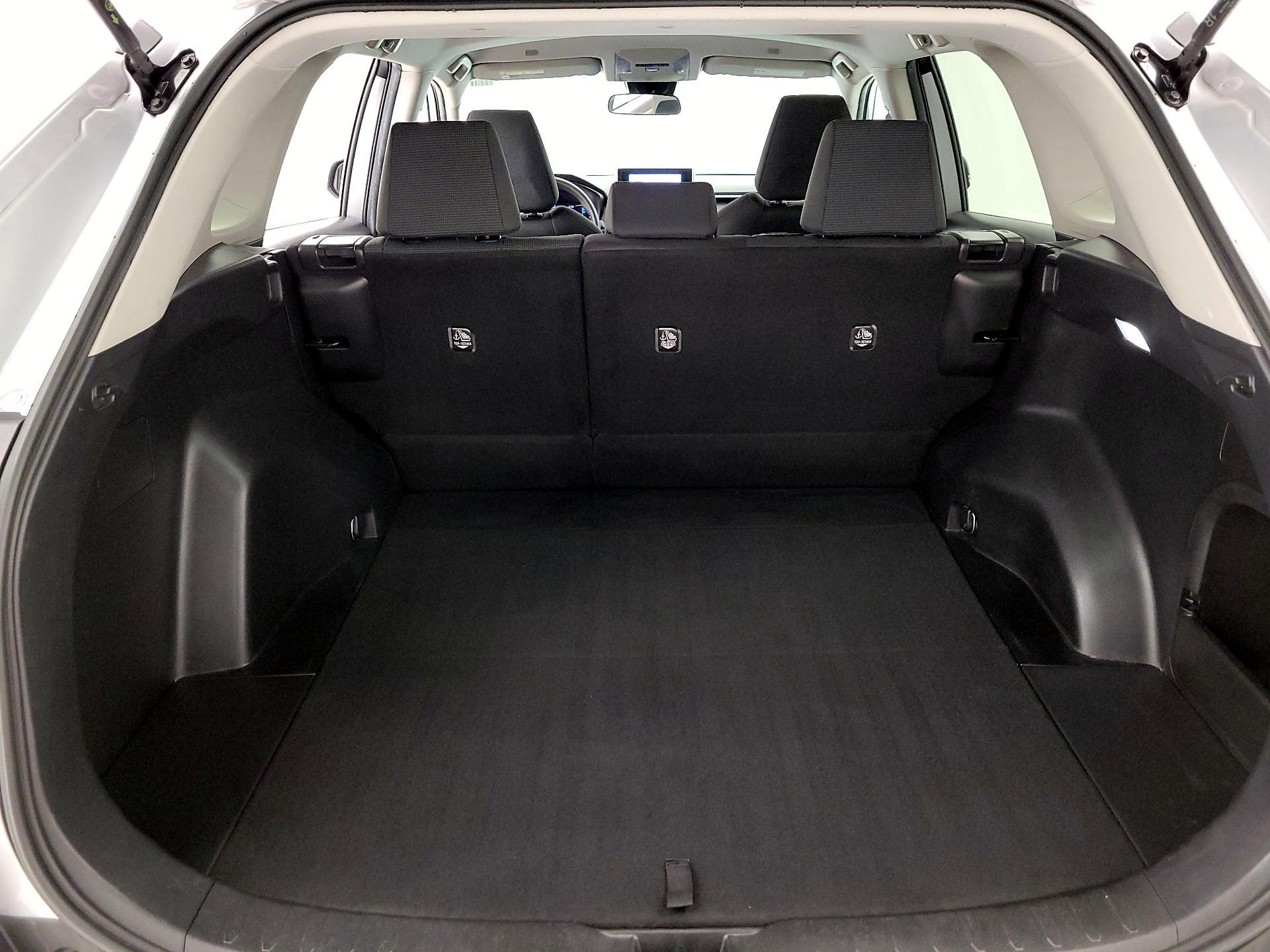 Thumbnail: 2023 Toyota RAV4 - 20