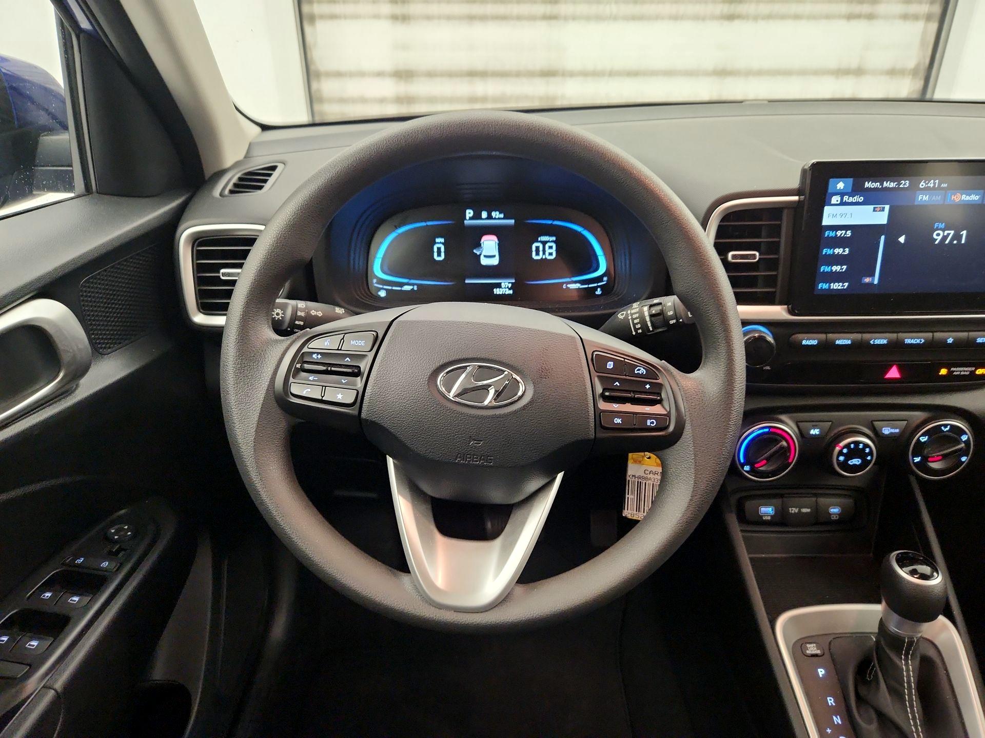 Thumbnail: 2025 Hyundai Venue - 10