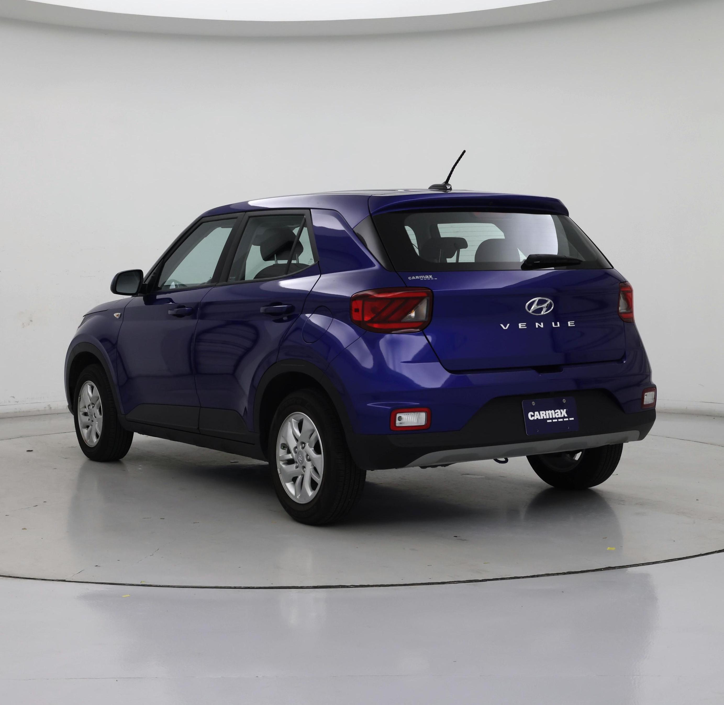 Thumbnail: 2025 Hyundai Venue - 2
