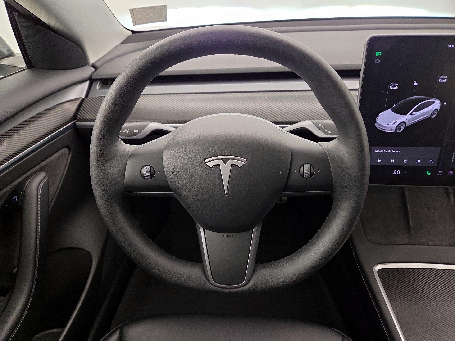 Thumbnail: 2022 Tesla Model 3 - 10