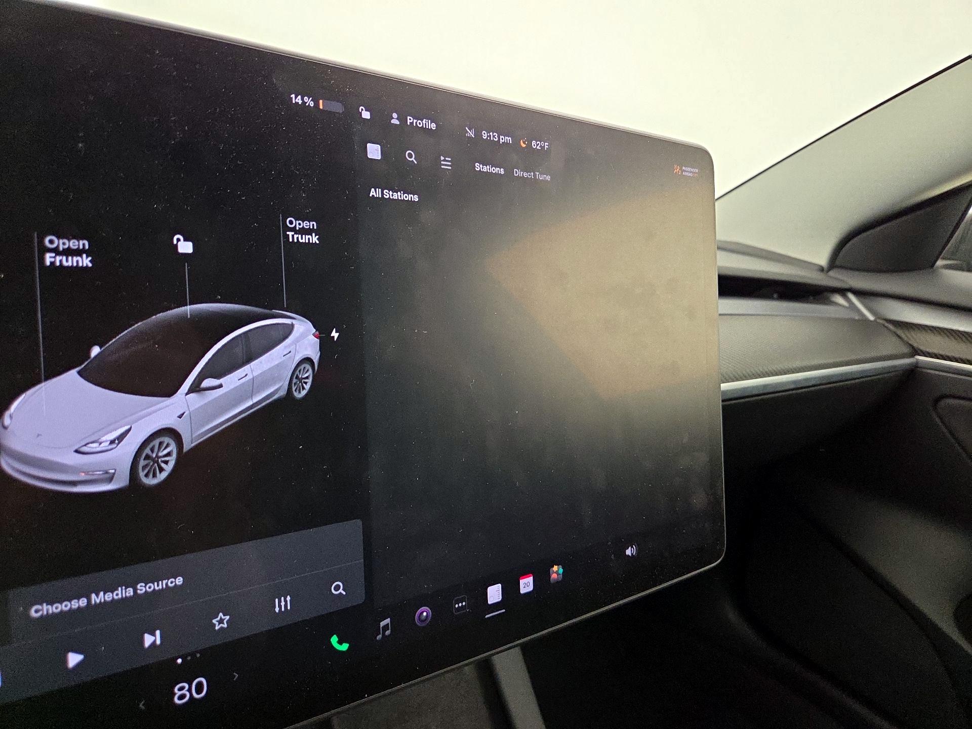 Thumbnail: 2022 Tesla Model 3 - 15