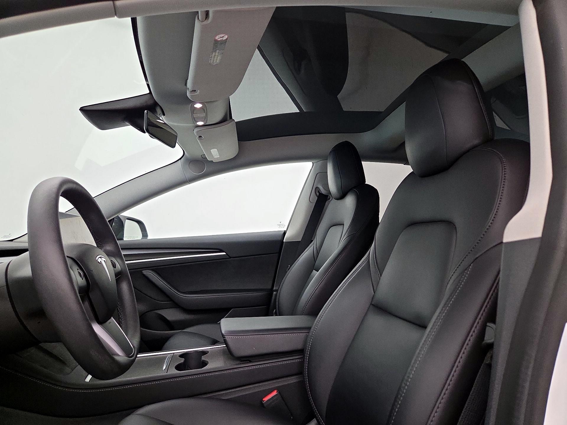 Thumbnail: 2022 Tesla Model 3 - 19