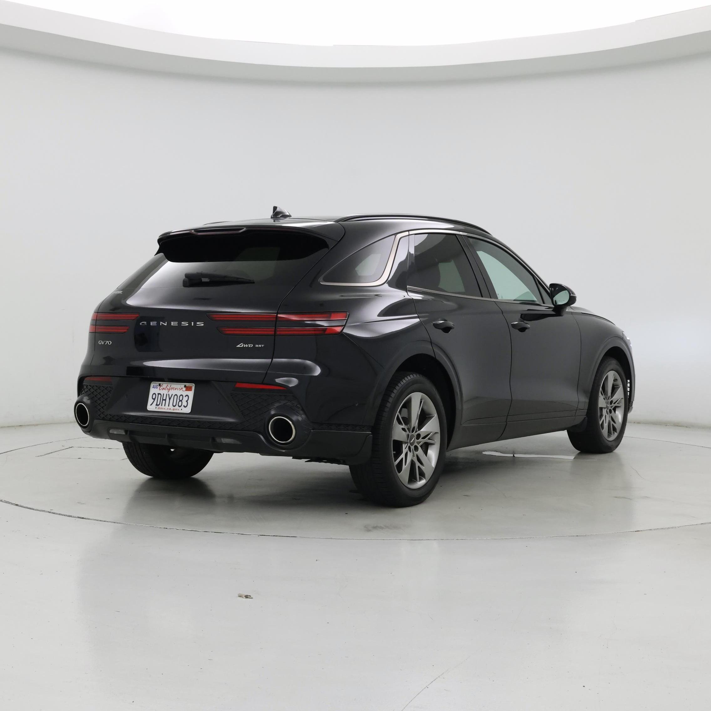 Thumbnail: 2023 Genesis GV70 - 8