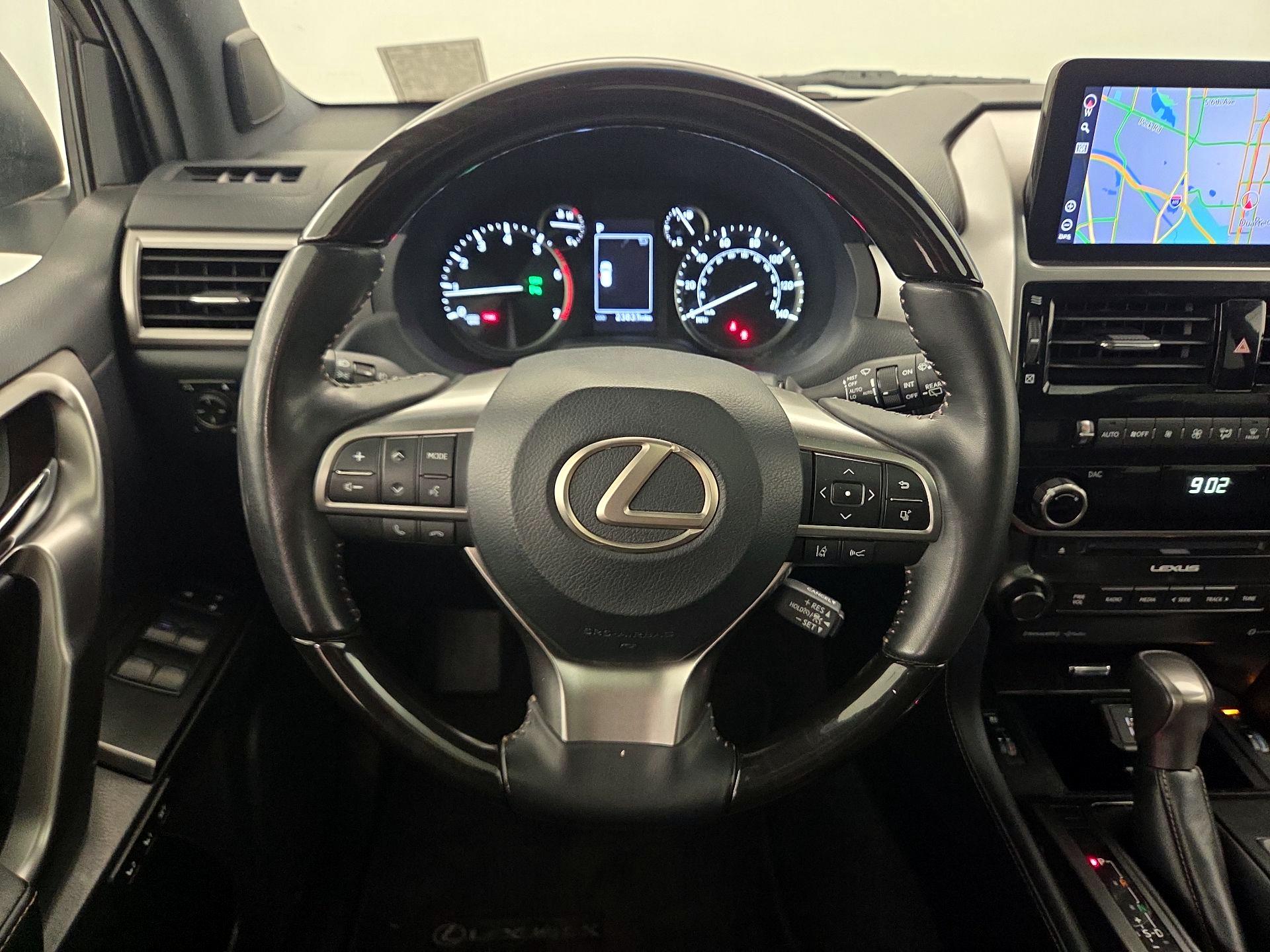 Thumbnail: 2023 Lexus GX - 10
