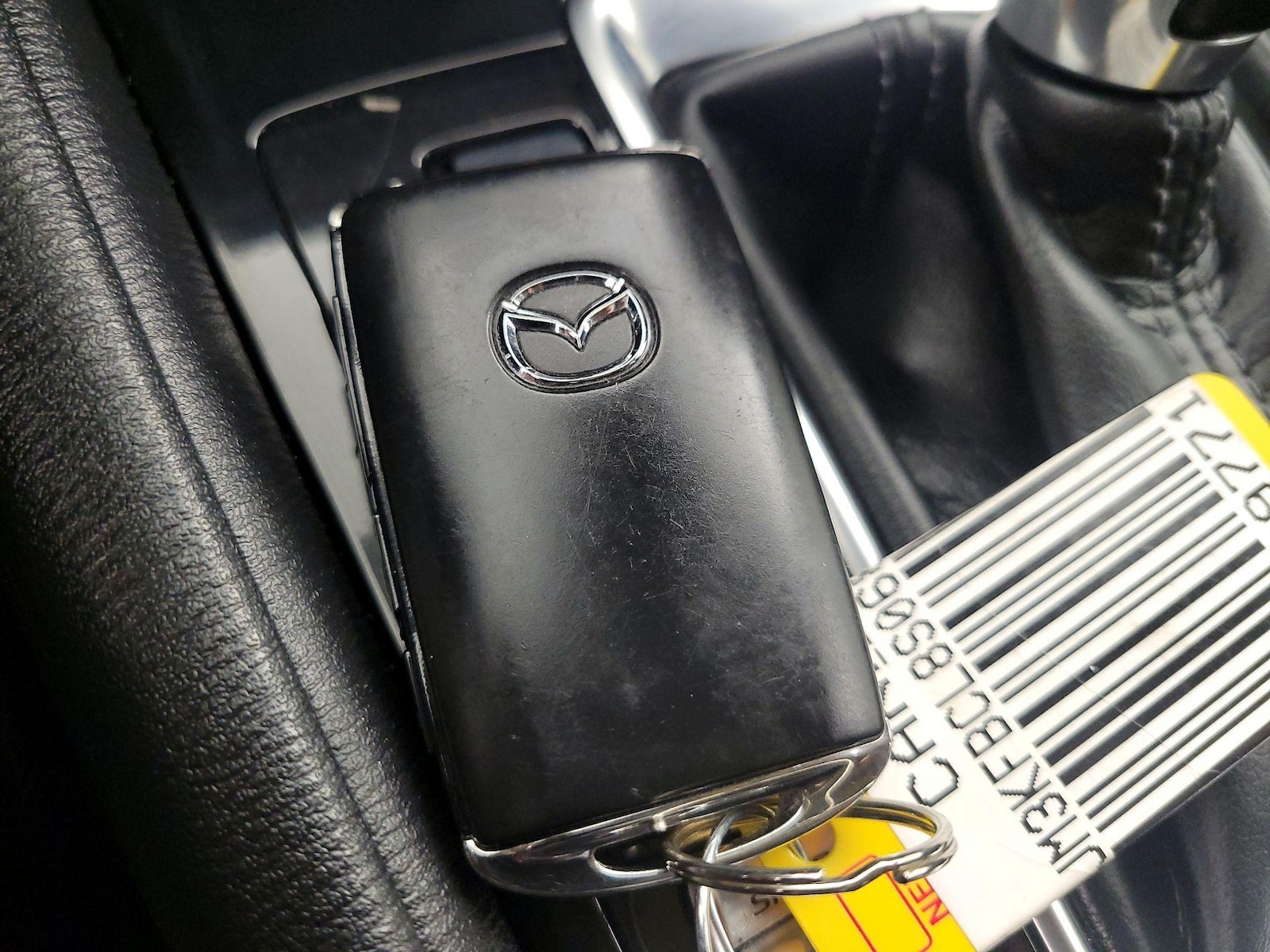 2025 Mazda CX-5 S Preferred package - Photo 23