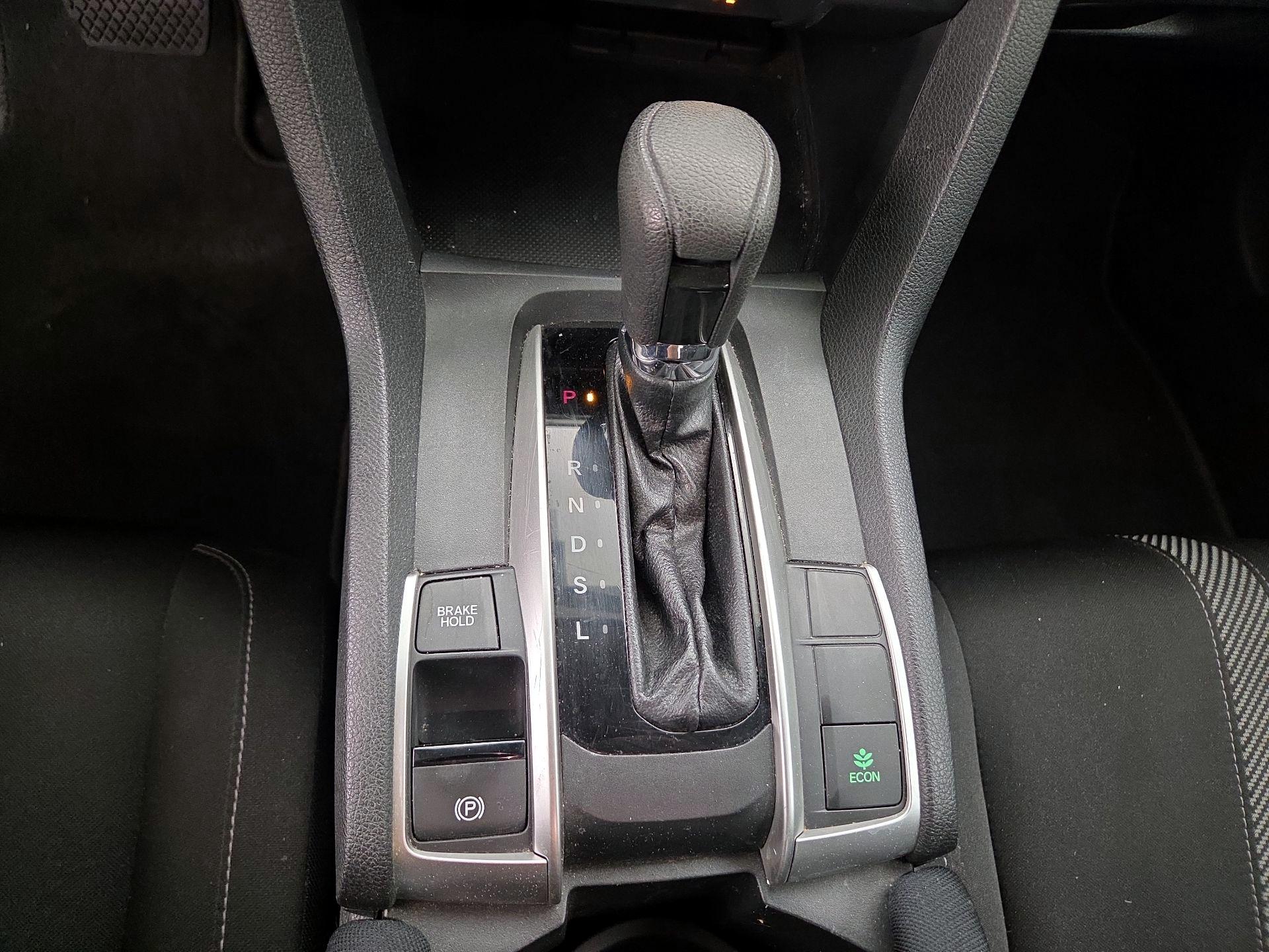 Thumbnail: 2018 Honda Civic - 17