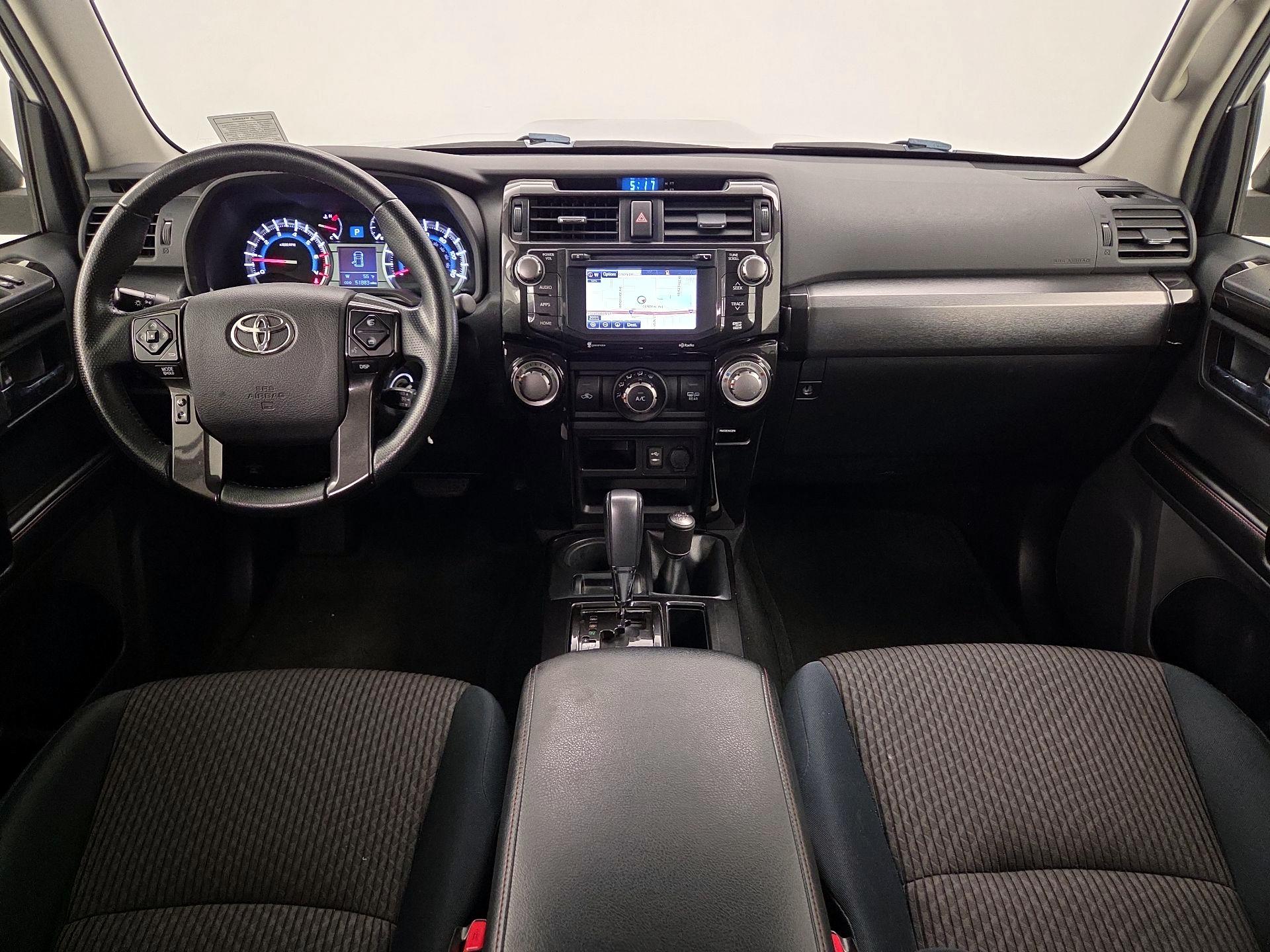 Thumbnail: 2015 Toyota 4Runner - 9