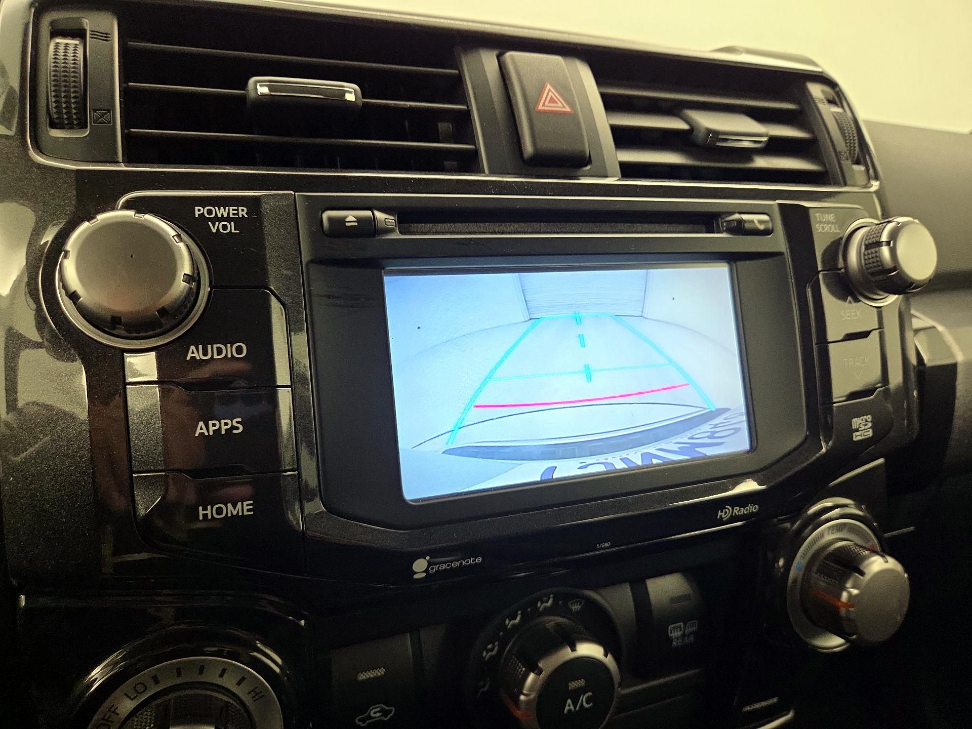 Thumbnail: 2015 Toyota 4Runner - 15