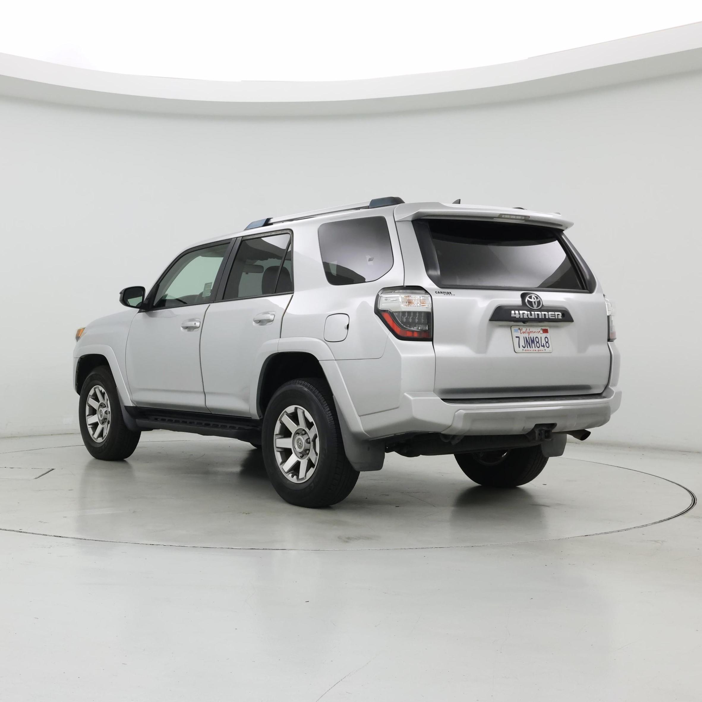 Thumbnail: 2015 Toyota 4Runner - 2