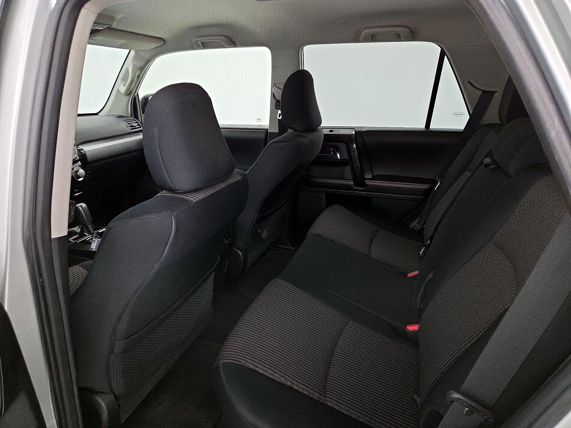 Thumbnail: 2015 Toyota 4Runner - 20