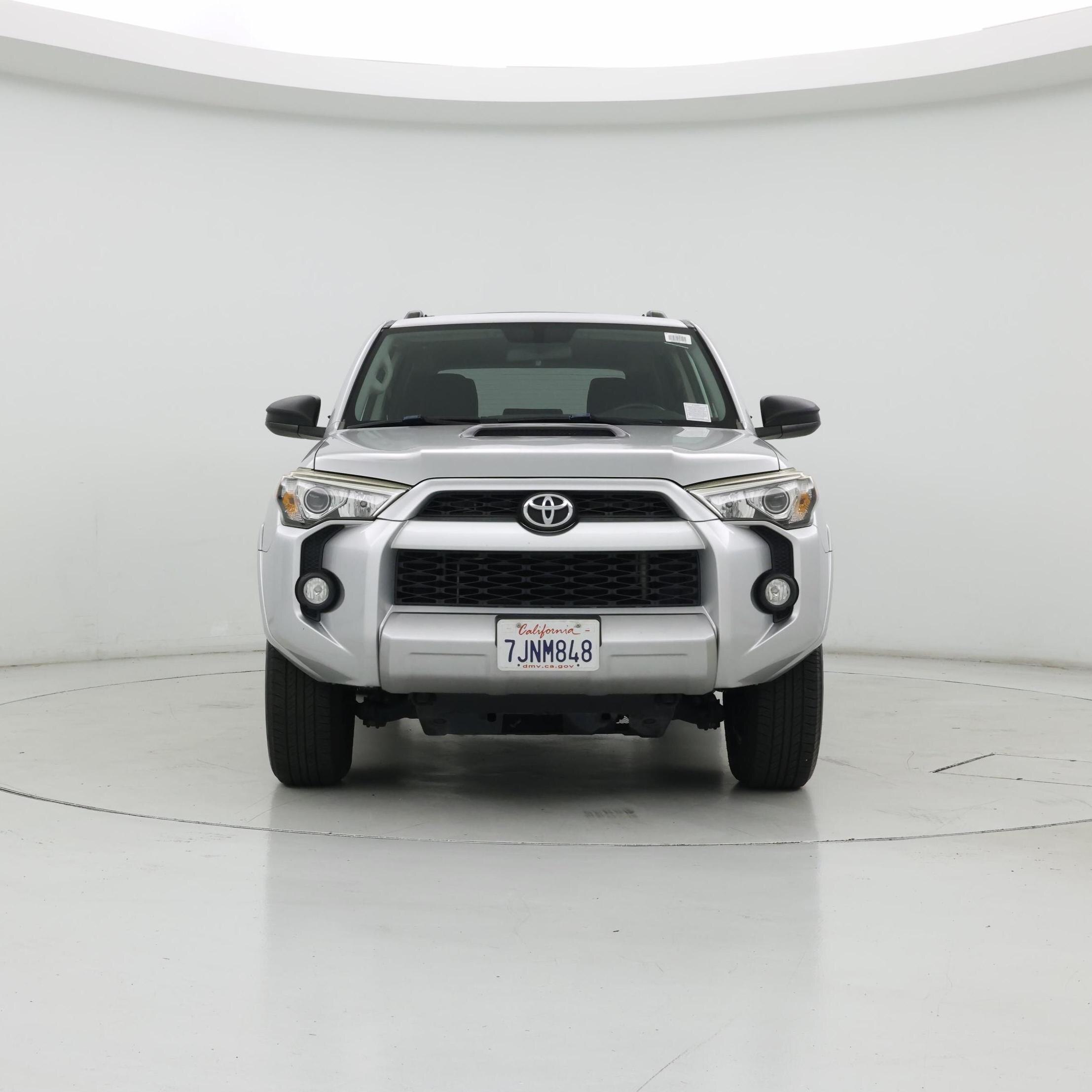 Thumbnail: 2015 Toyota 4Runner - 5