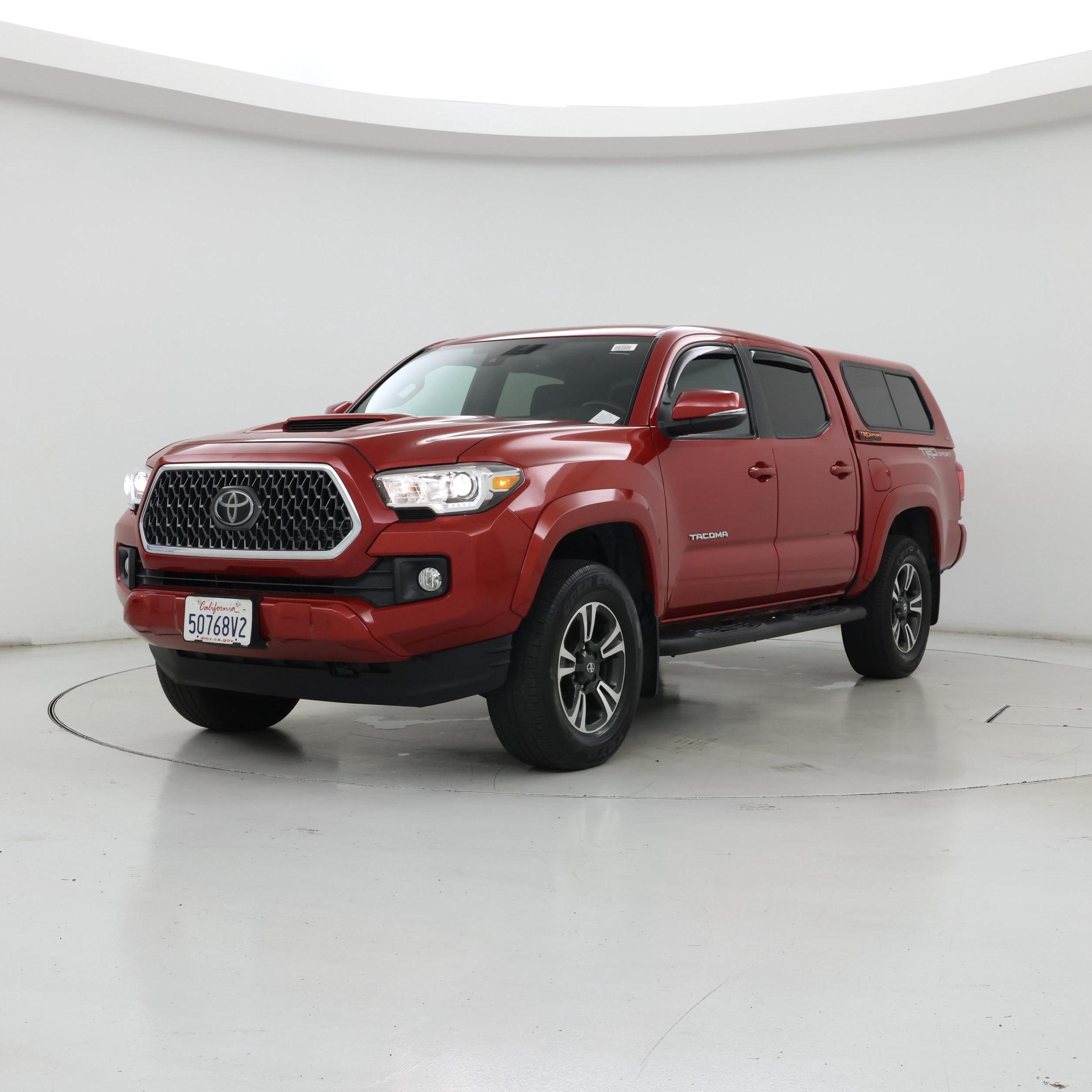 Thumbnail: 2019 Toyota Tacoma - 4