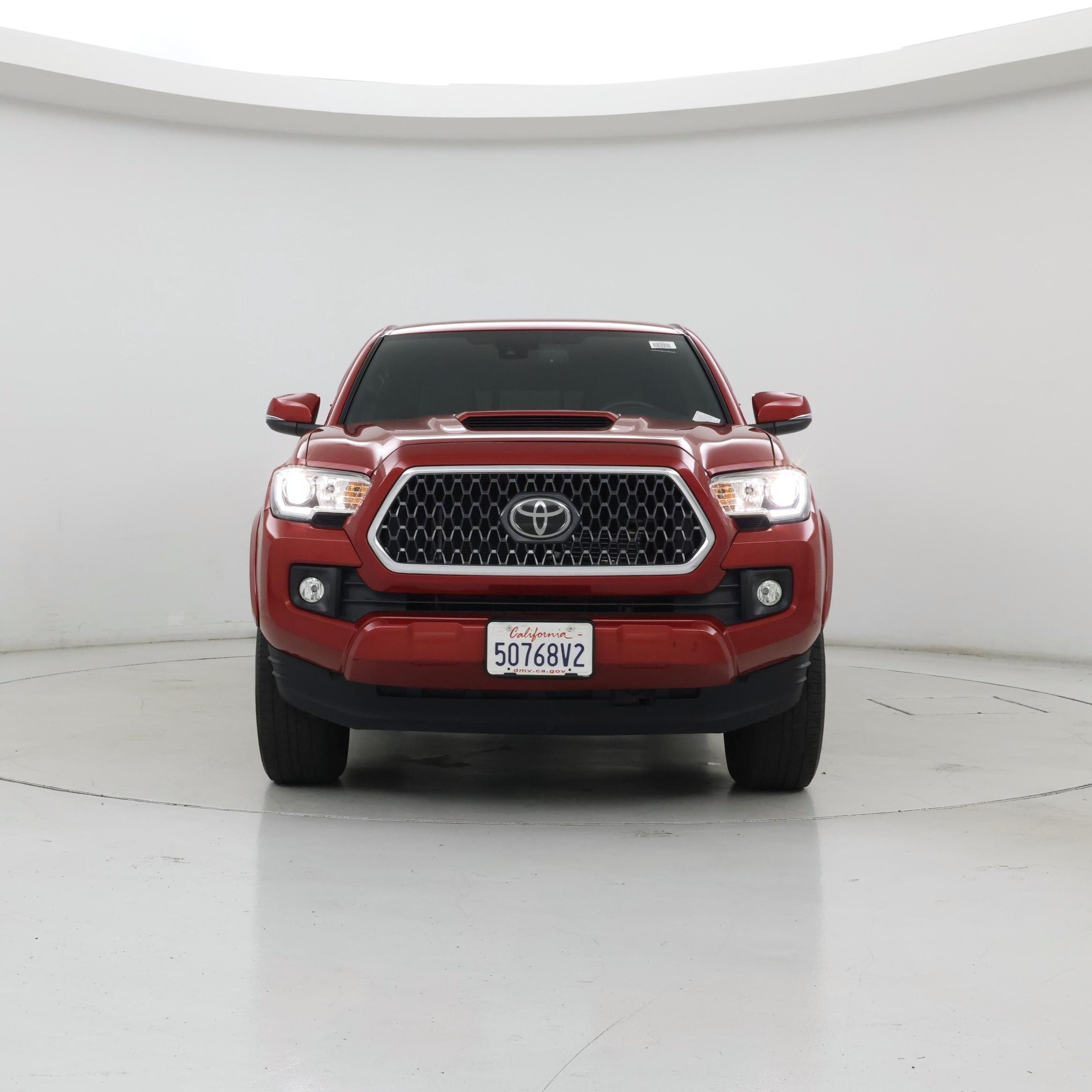 Thumbnail: 2019 Toyota Tacoma - 5