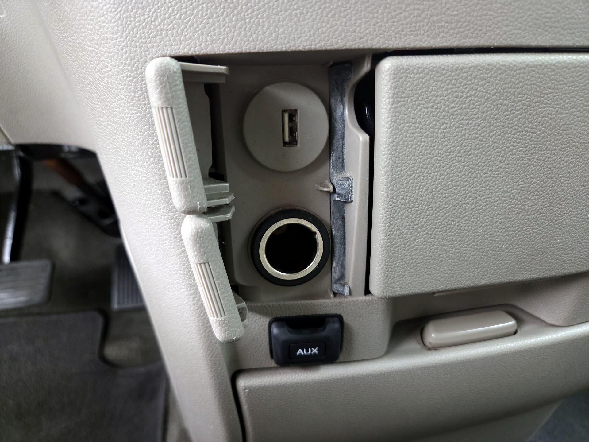 Thumbnail: 2015 Honda Odyssey - 18