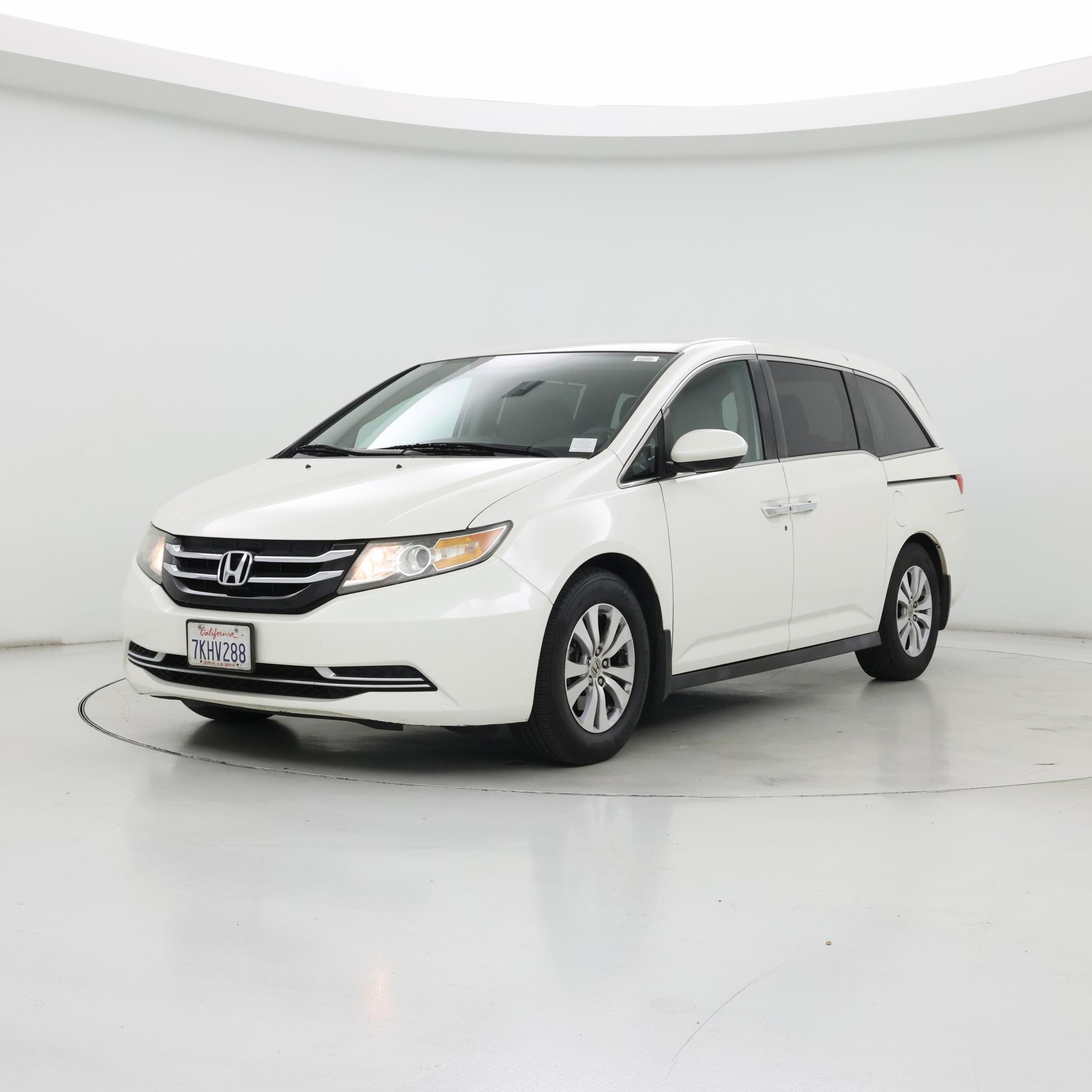 Thumbnail: 2015 Honda Odyssey - 4