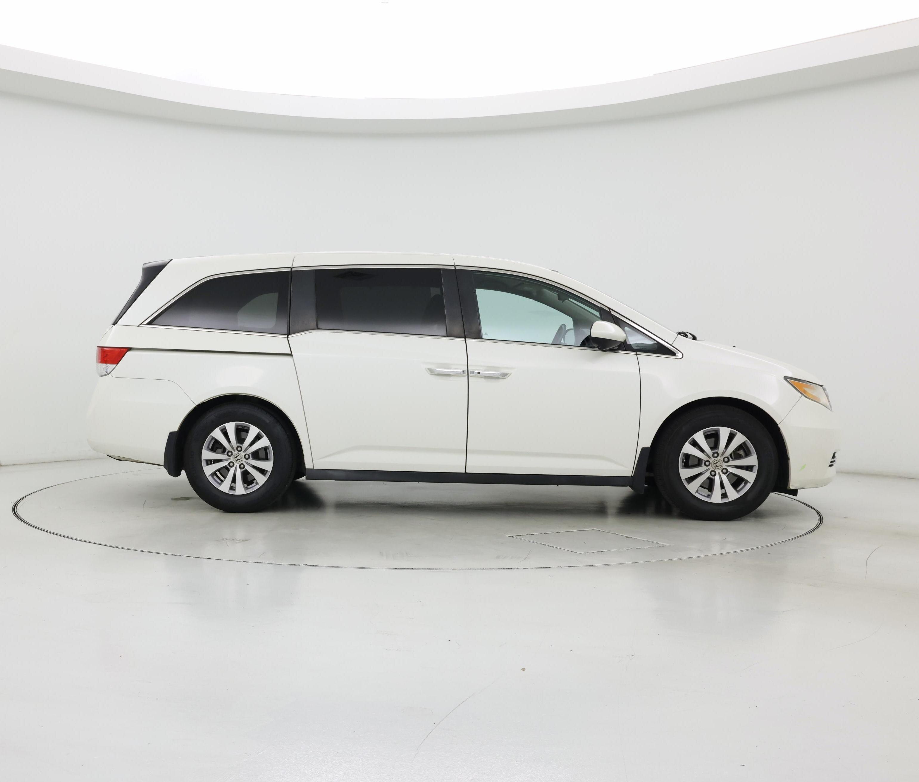 Thumbnail: 2015 Honda Odyssey - 7