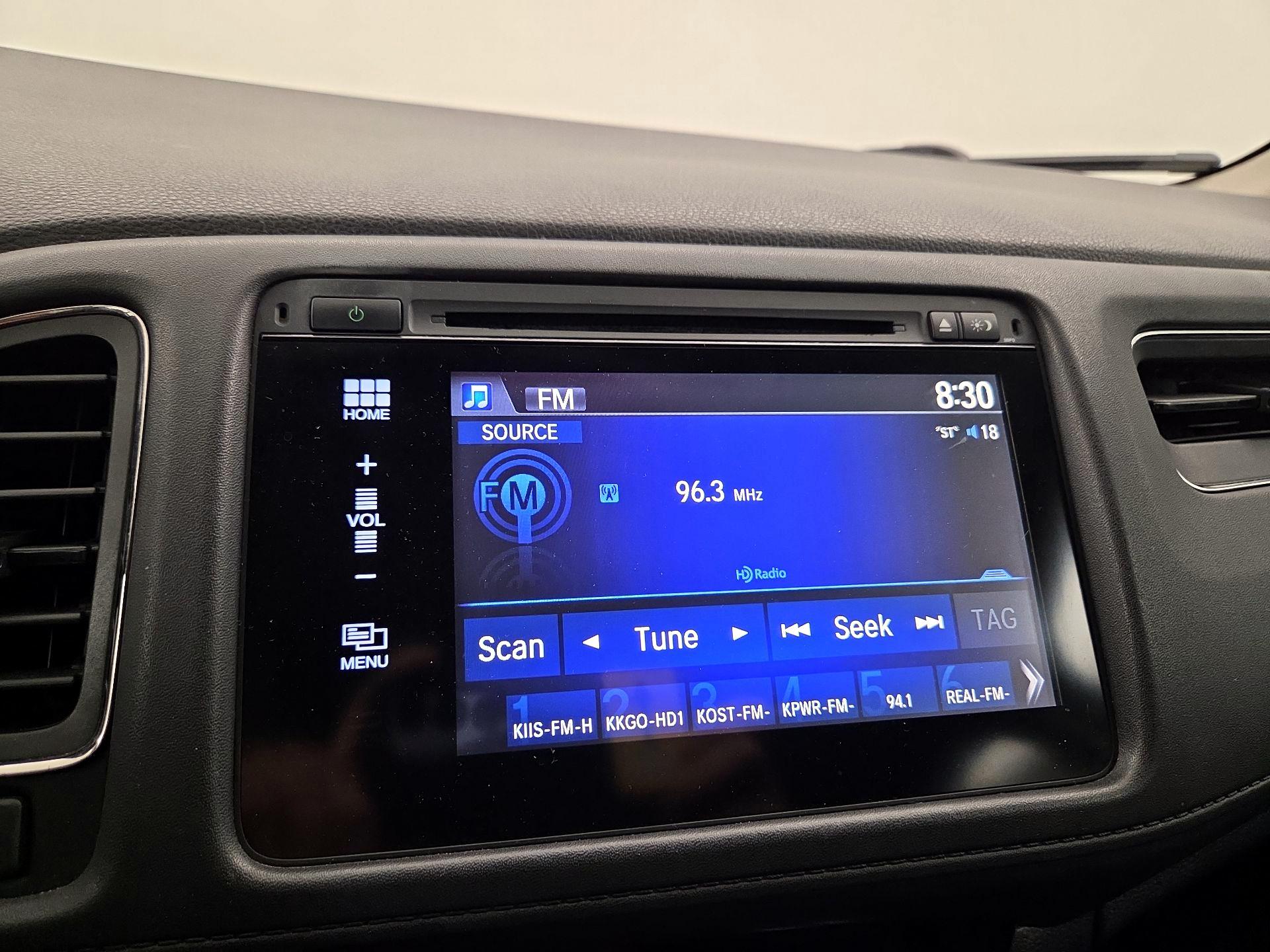 Thumbnail: 2016 Honda HR-V - 15