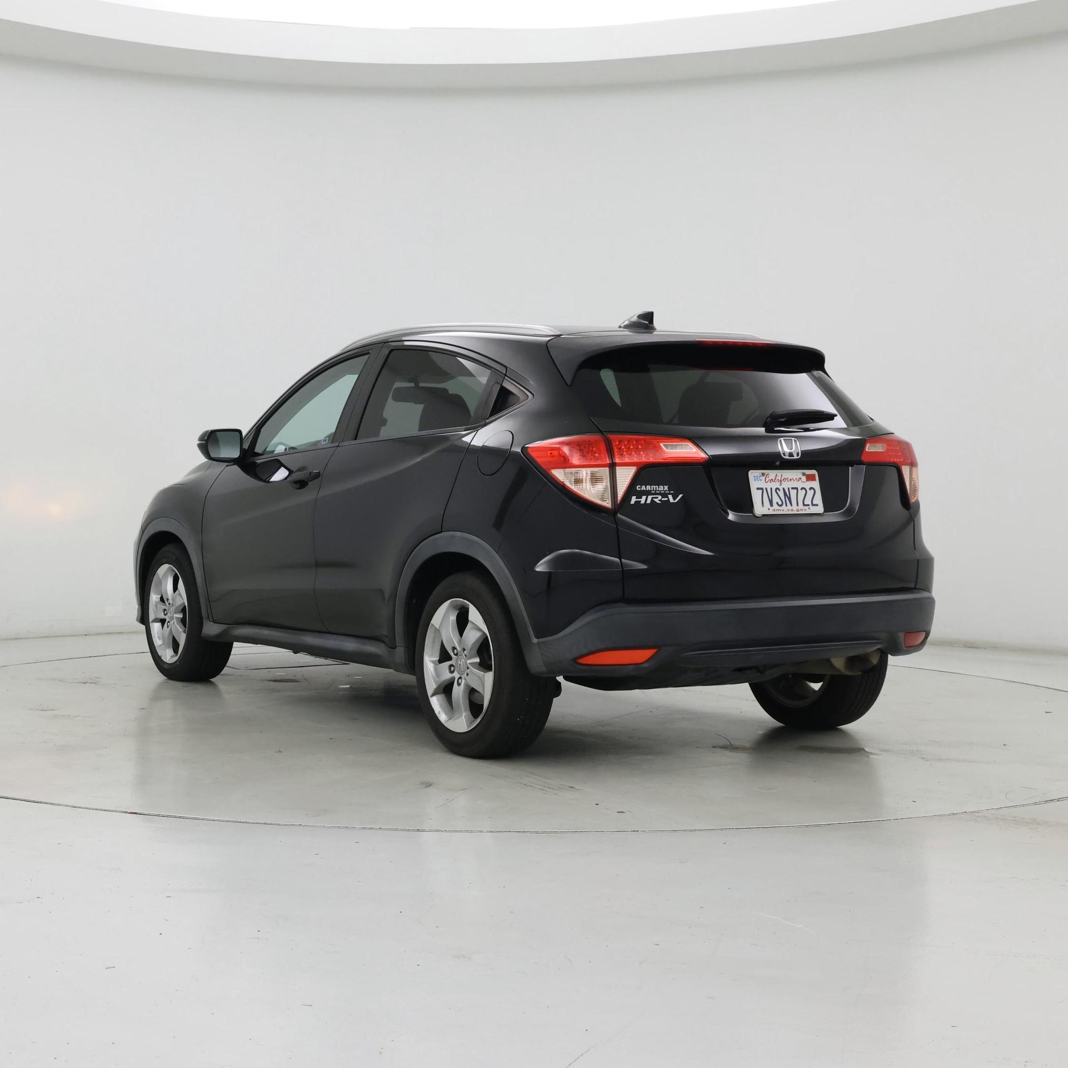 Thumbnail: 2016 Honda HR-V - 2