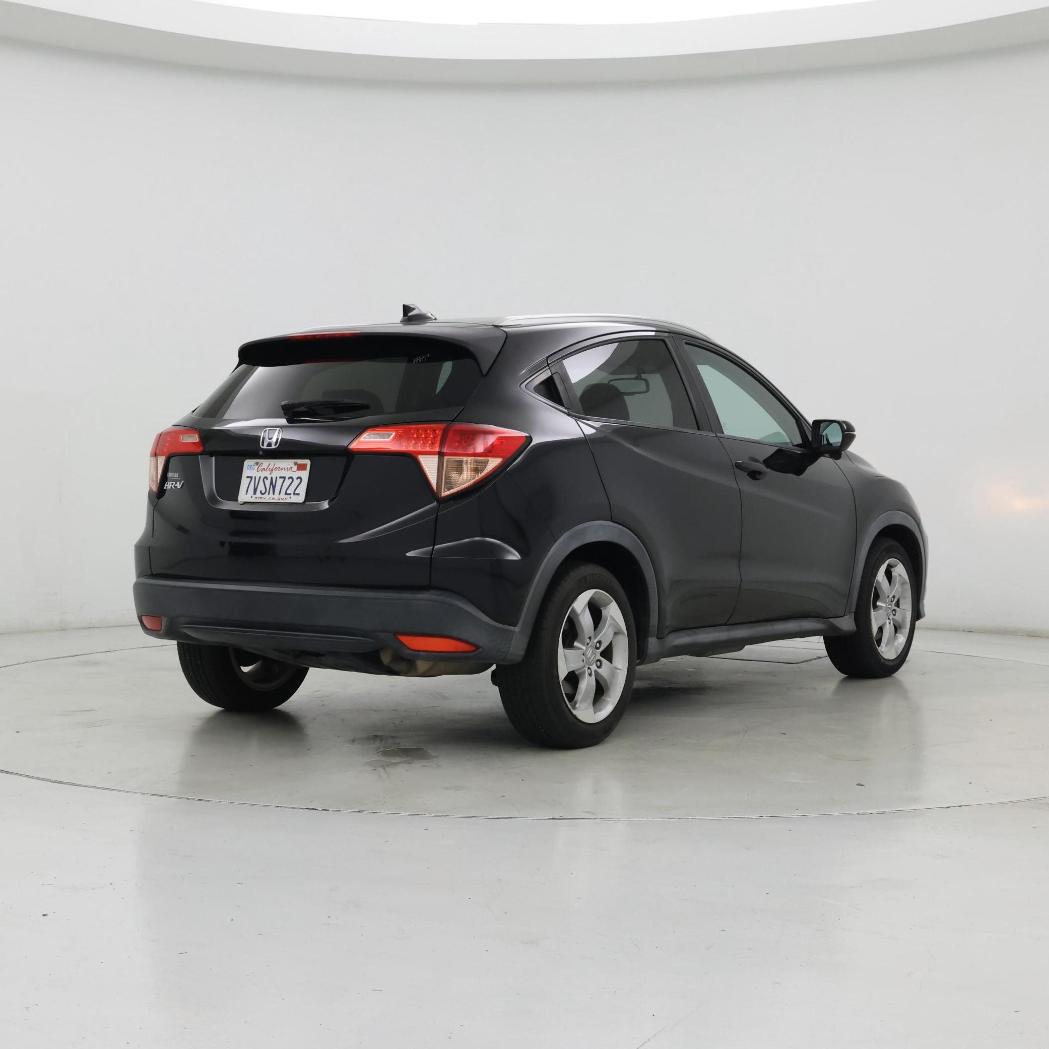 Thumbnail: 2016 Honda HR-V - 8