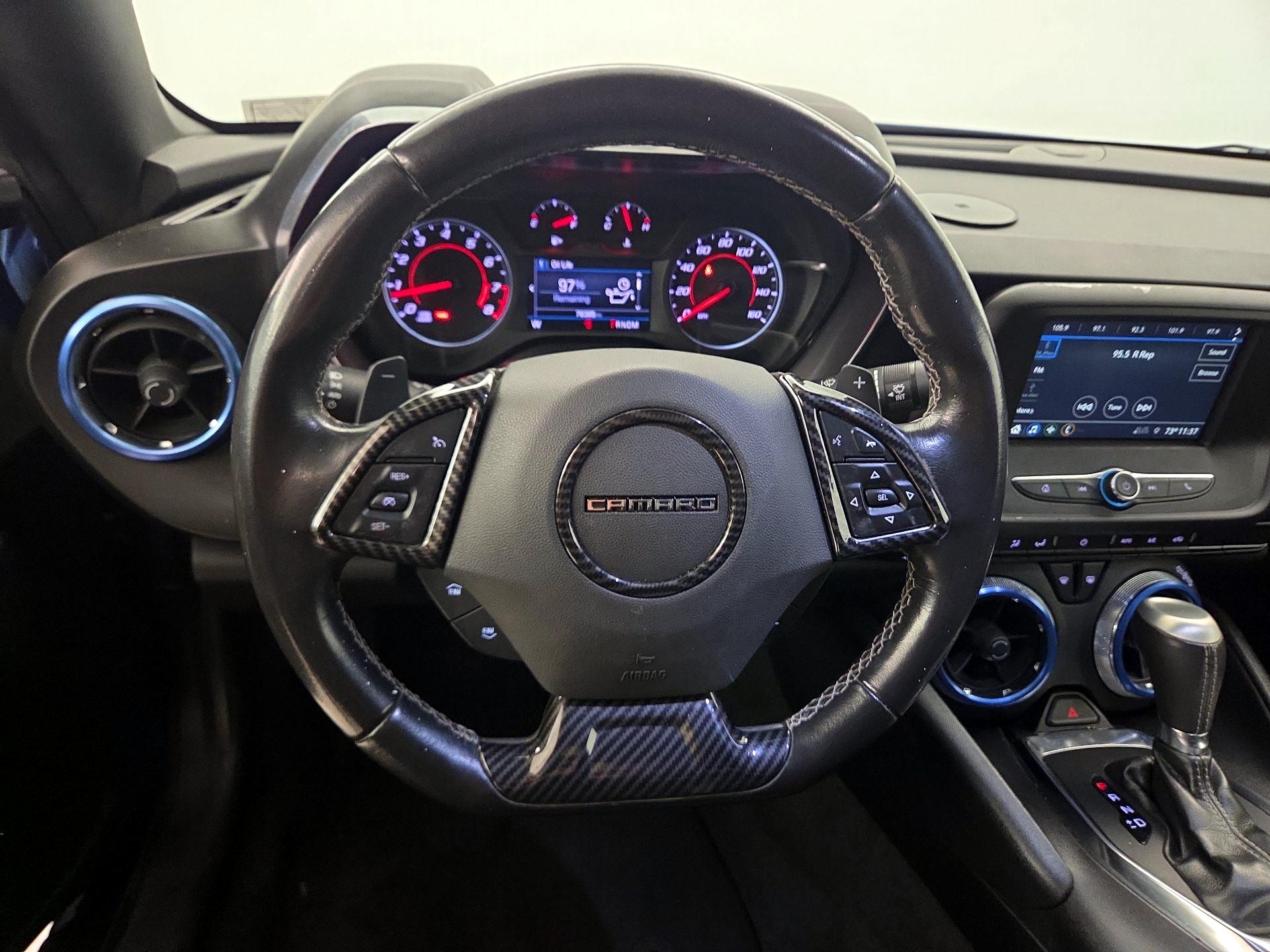 Thumbnail: 2019 Chevrolet Camaro - 10