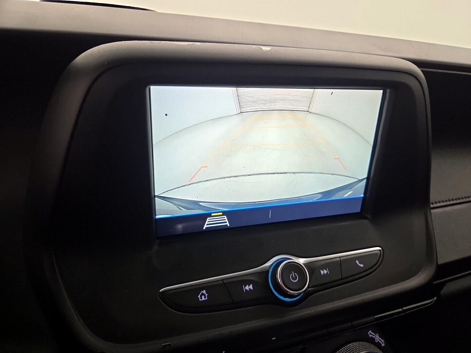 Thumbnail: 2019 Chevrolet Camaro - 14