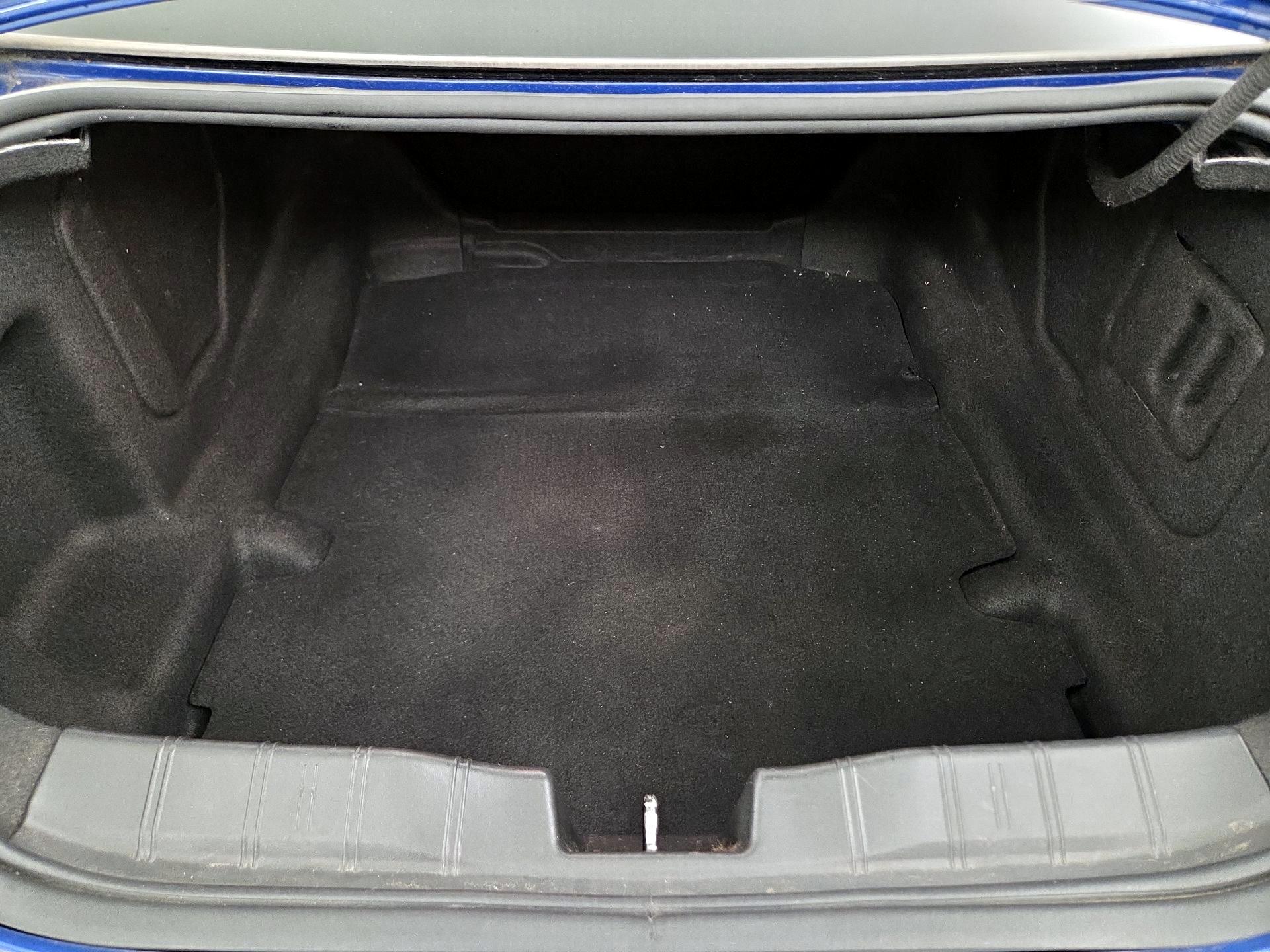 Thumbnail: 2019 Chevrolet Camaro - 20