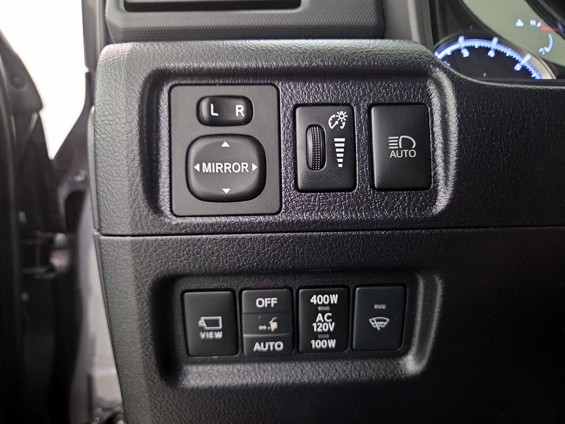 Thumbnail: 2023 Toyota 4Runner - 13