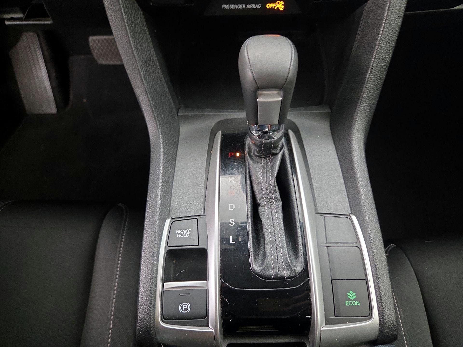 Thumbnail: 2019 Honda Civic - 17