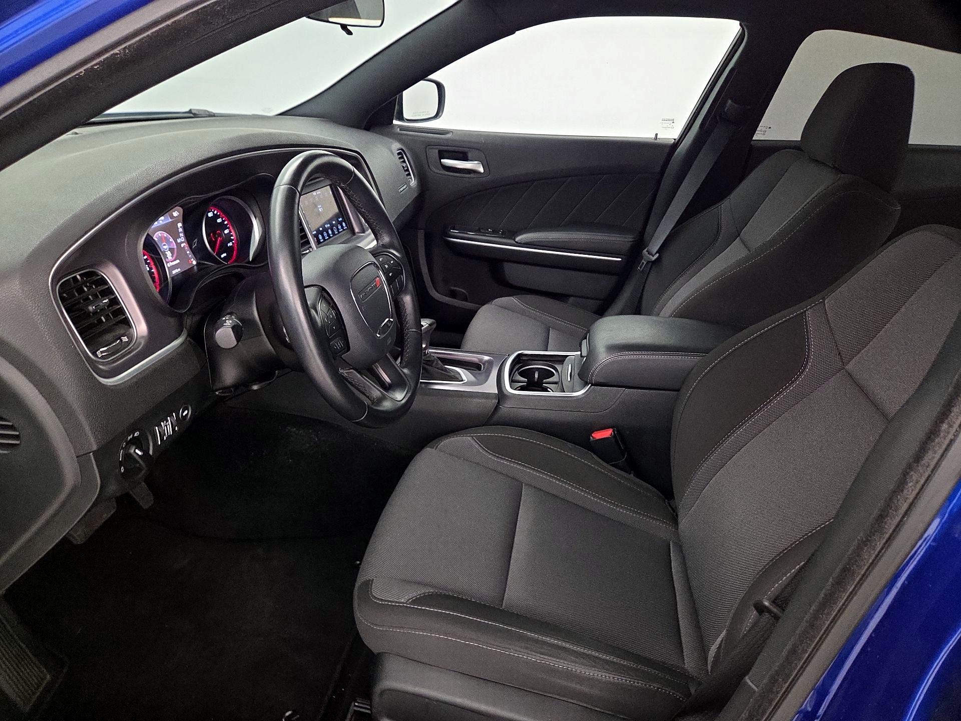 Thumbnail: 2020 Dodge Charger - 11