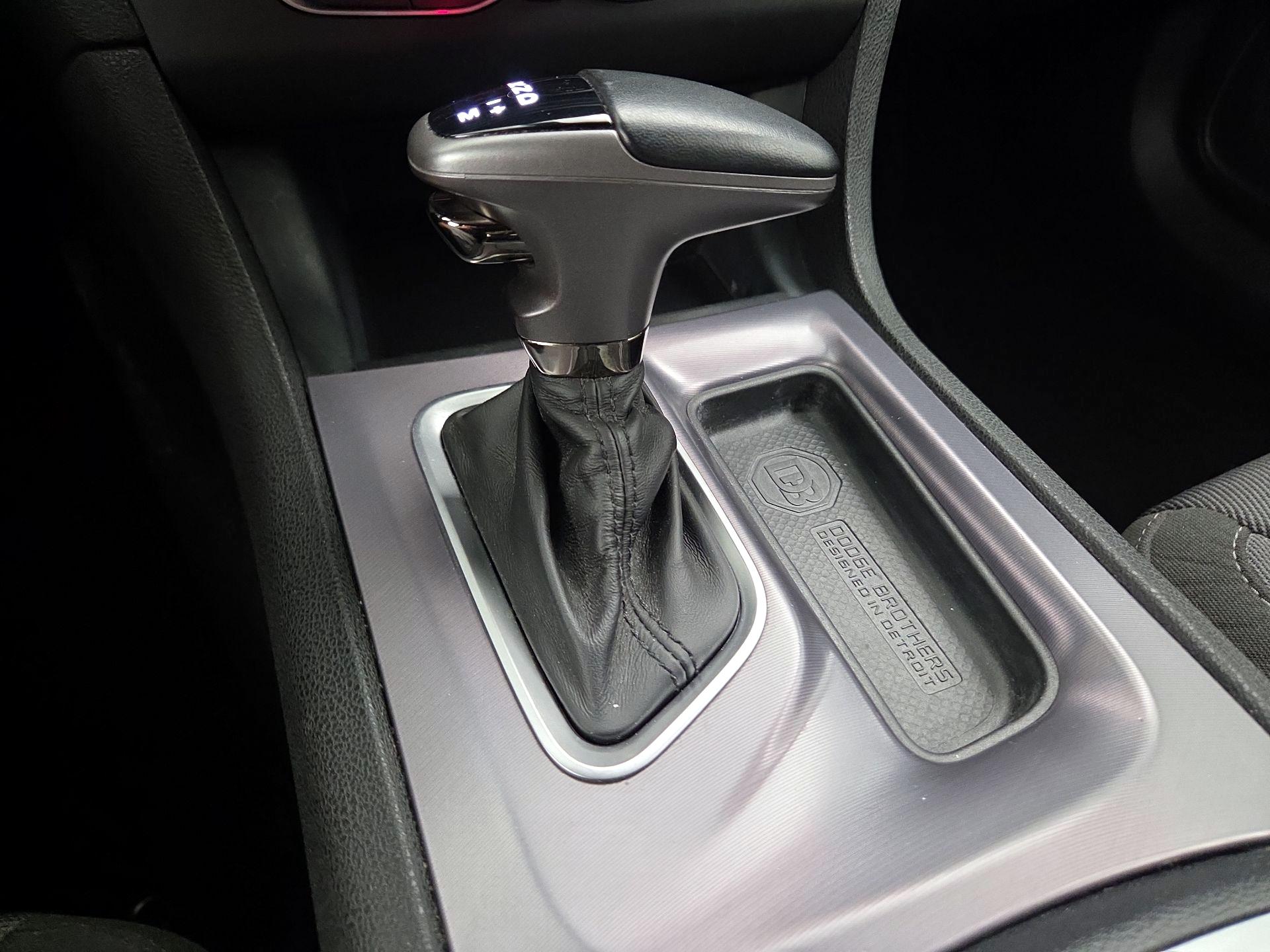 Thumbnail: 2020 Dodge Charger - 17