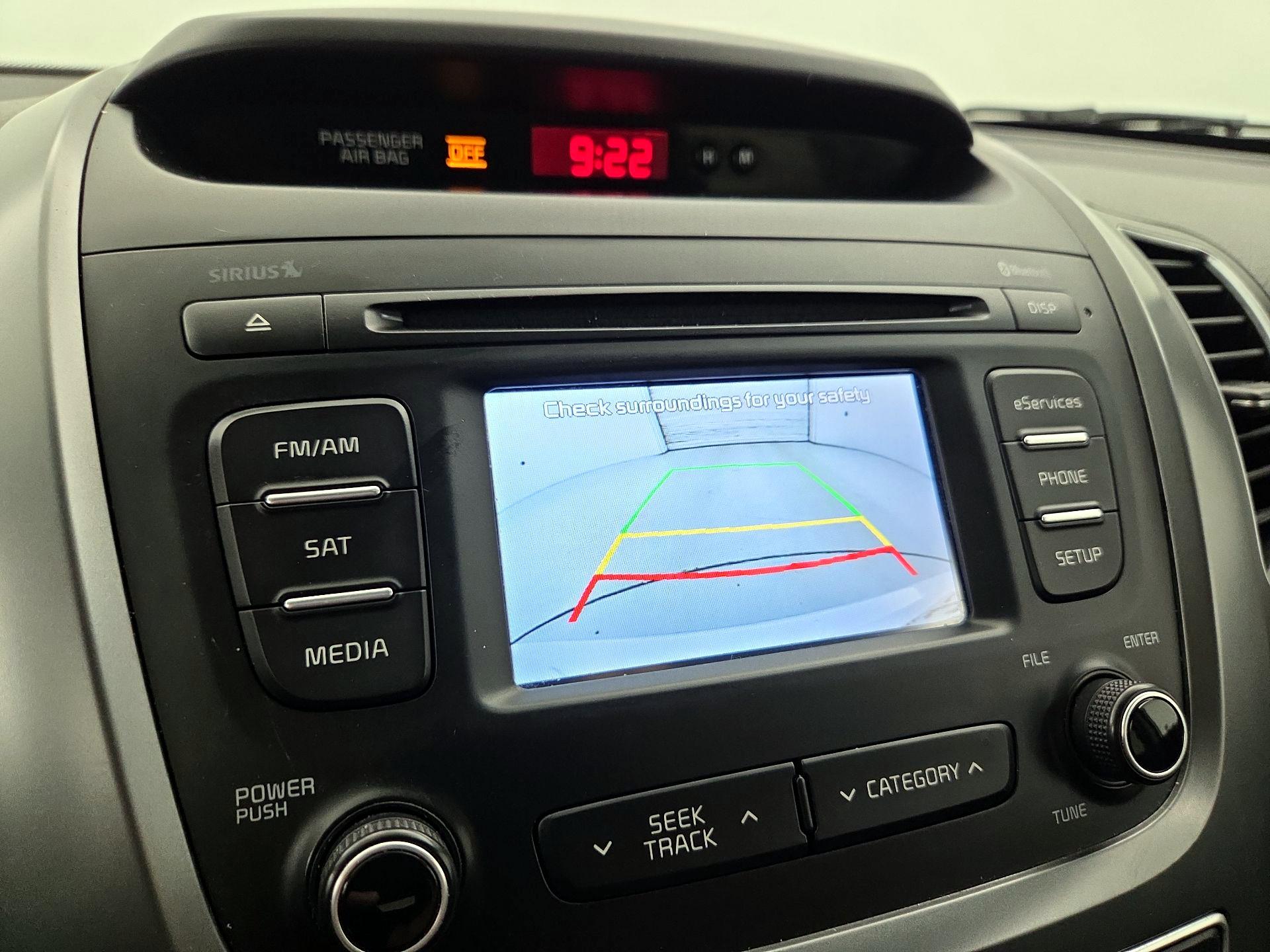 Thumbnail: 2015 Kia Sorento - 14