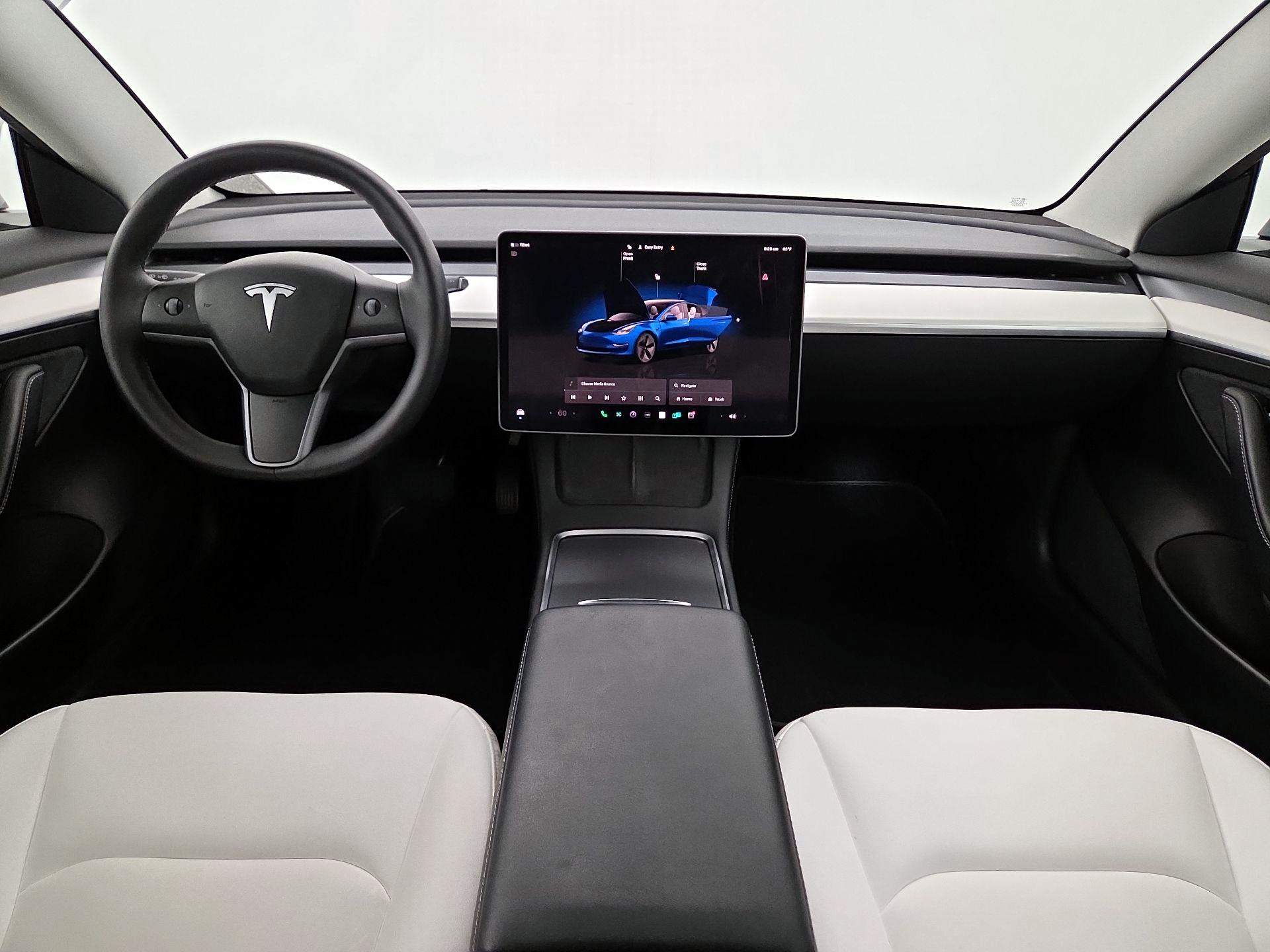 Thumbnail: 2022 Tesla Model 3 - 9