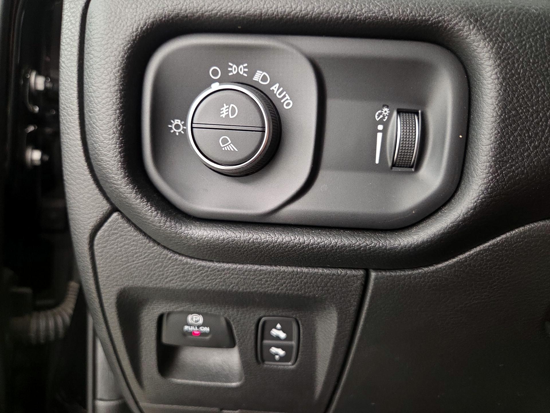 Thumbnail: 2022 RAM 1500 - 13