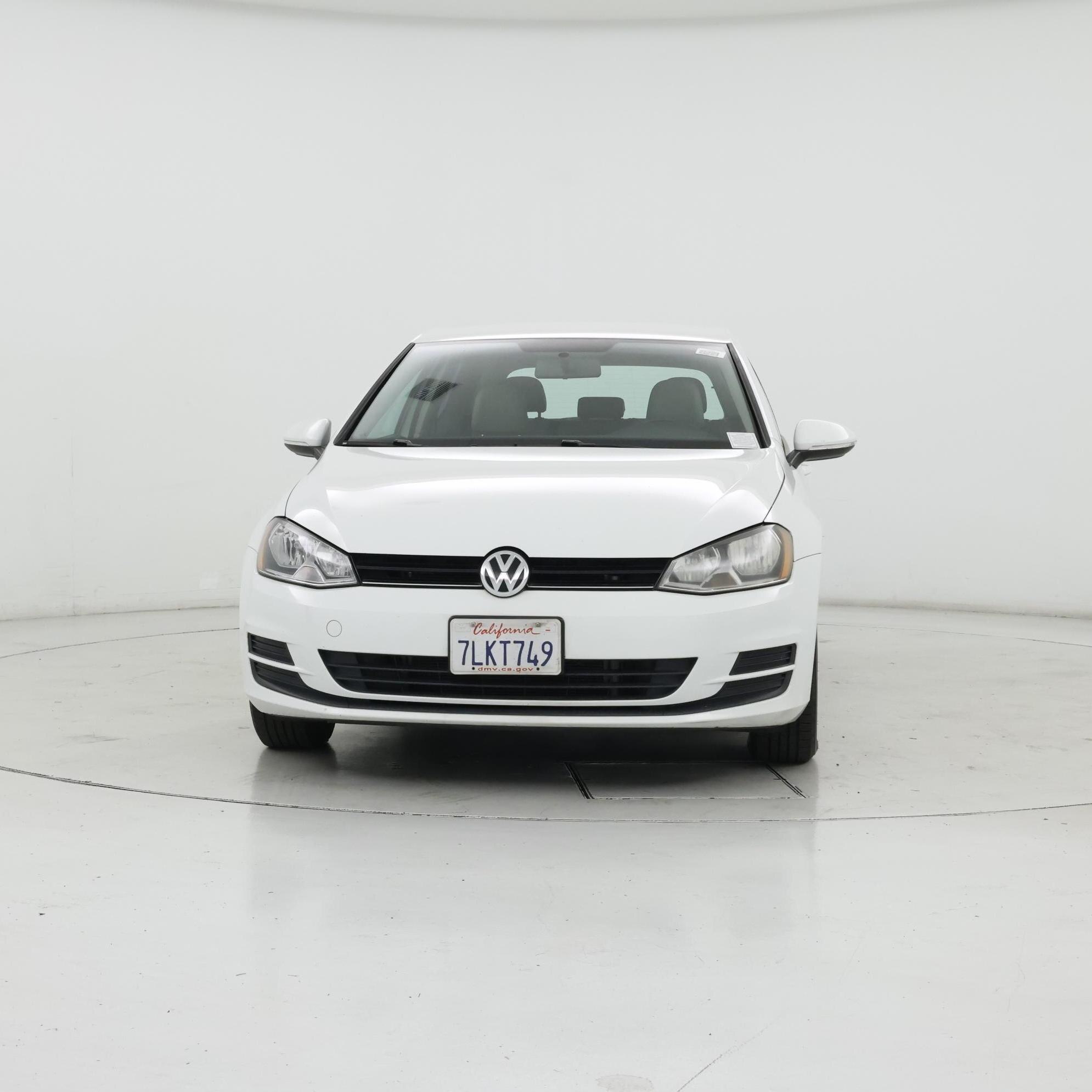 Thumbnail: 2015 Volkswagen Golf - 5