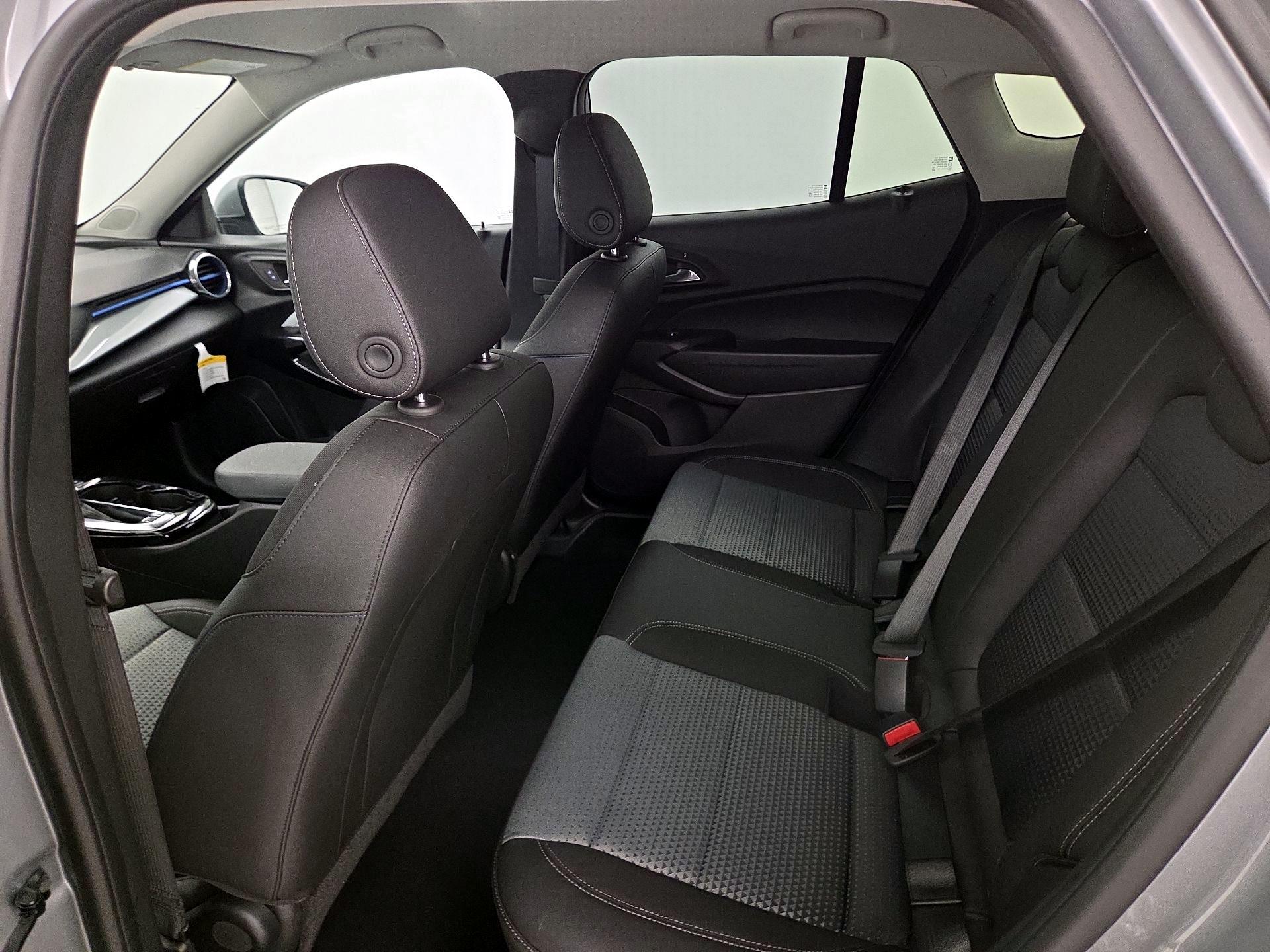 Thumbnail: 2025 Chevrolet Trax - 19