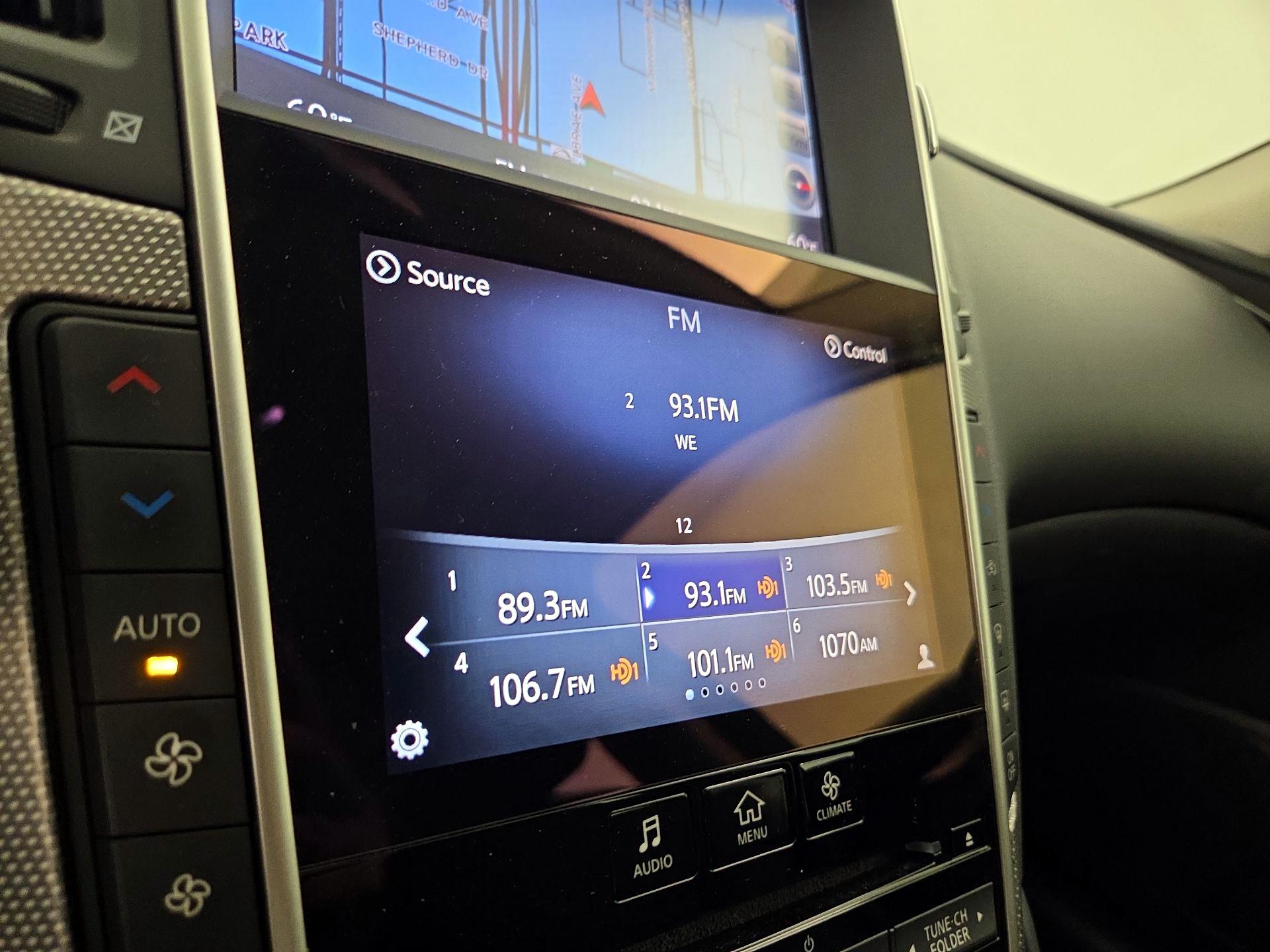 Thumbnail: 2016 INFINITI Q50 - 16