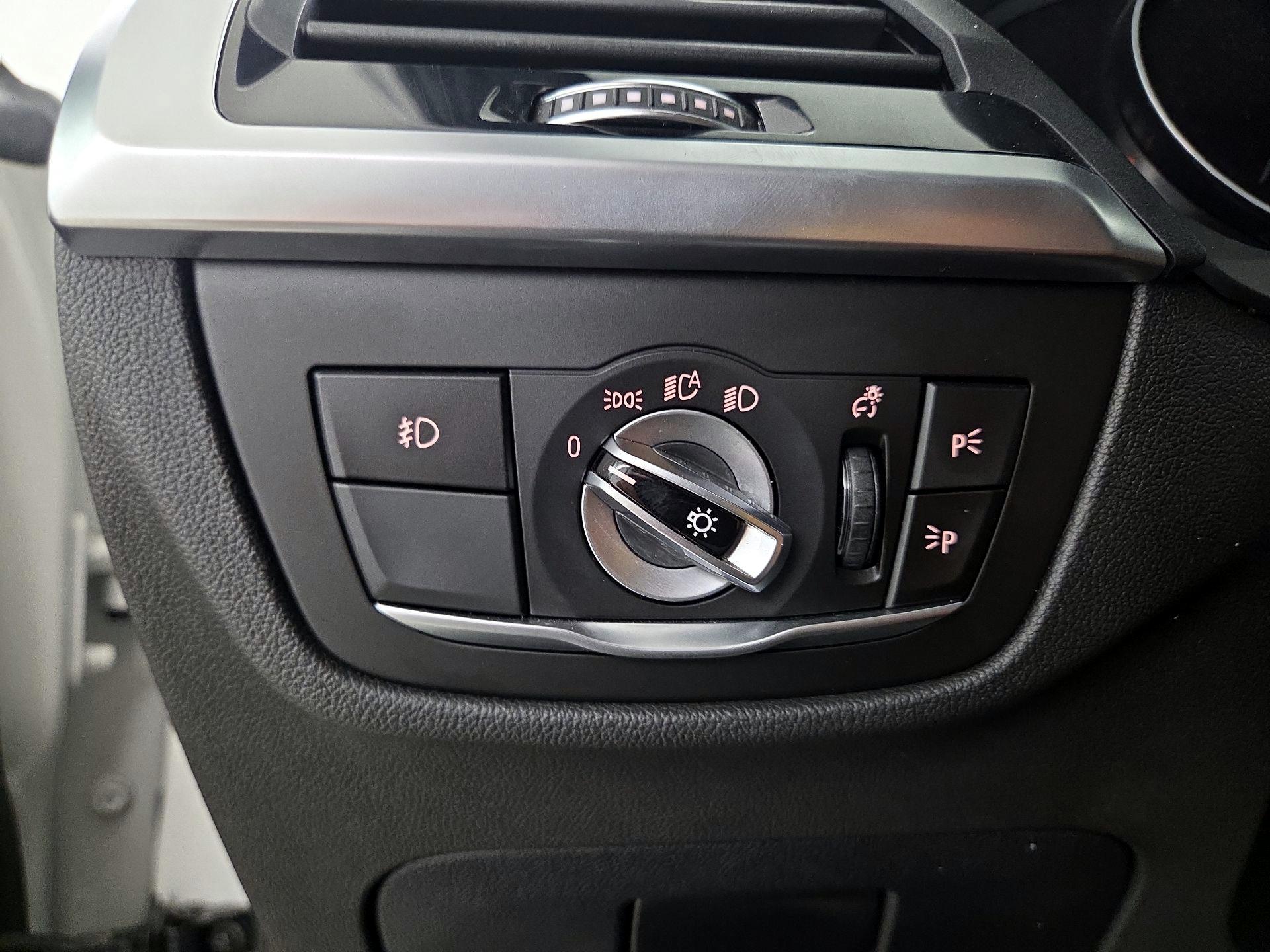 Thumbnail: 2020 BMW X3 - 13