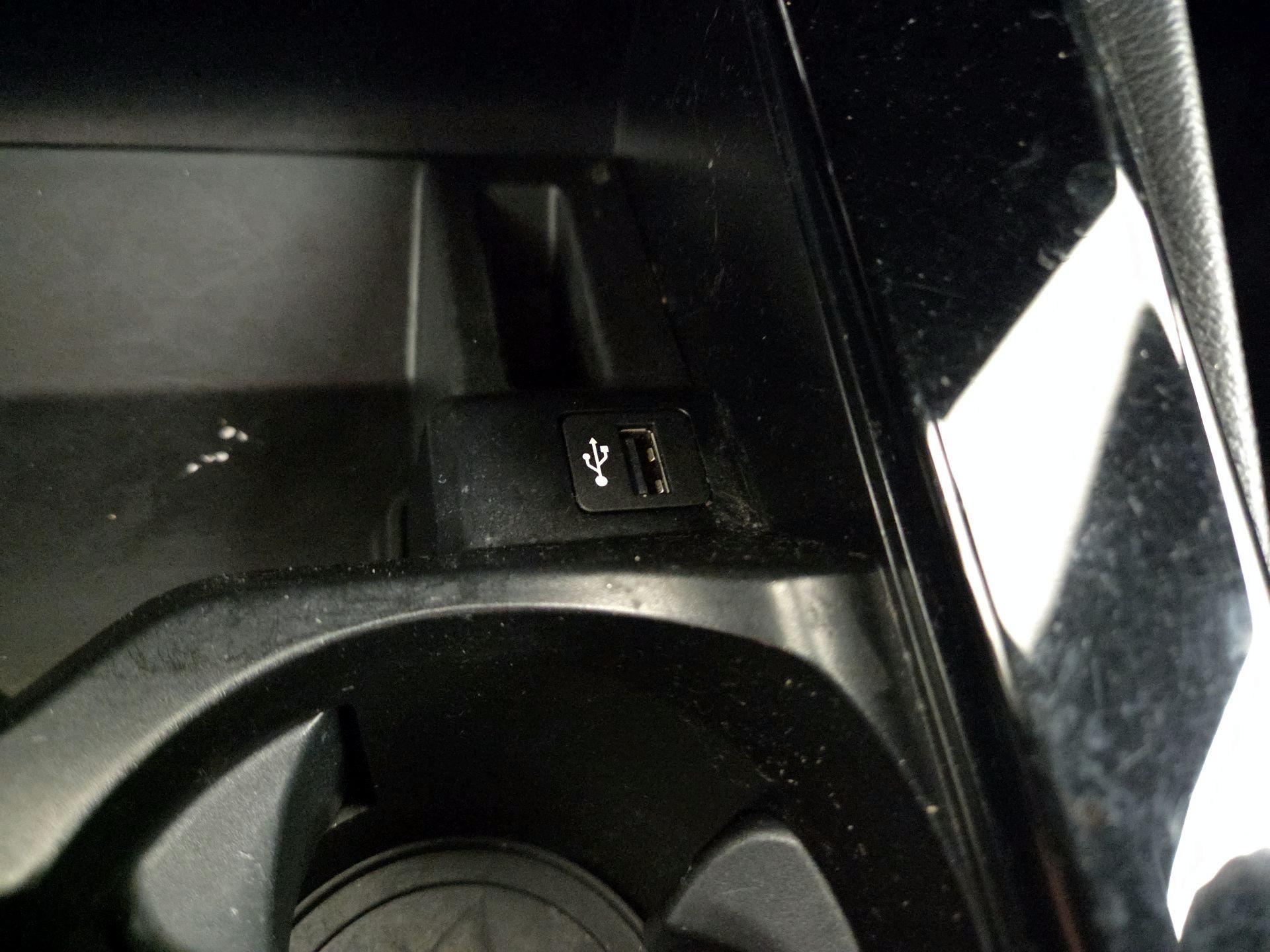 Thumbnail: 2020 BMW X3 - 19