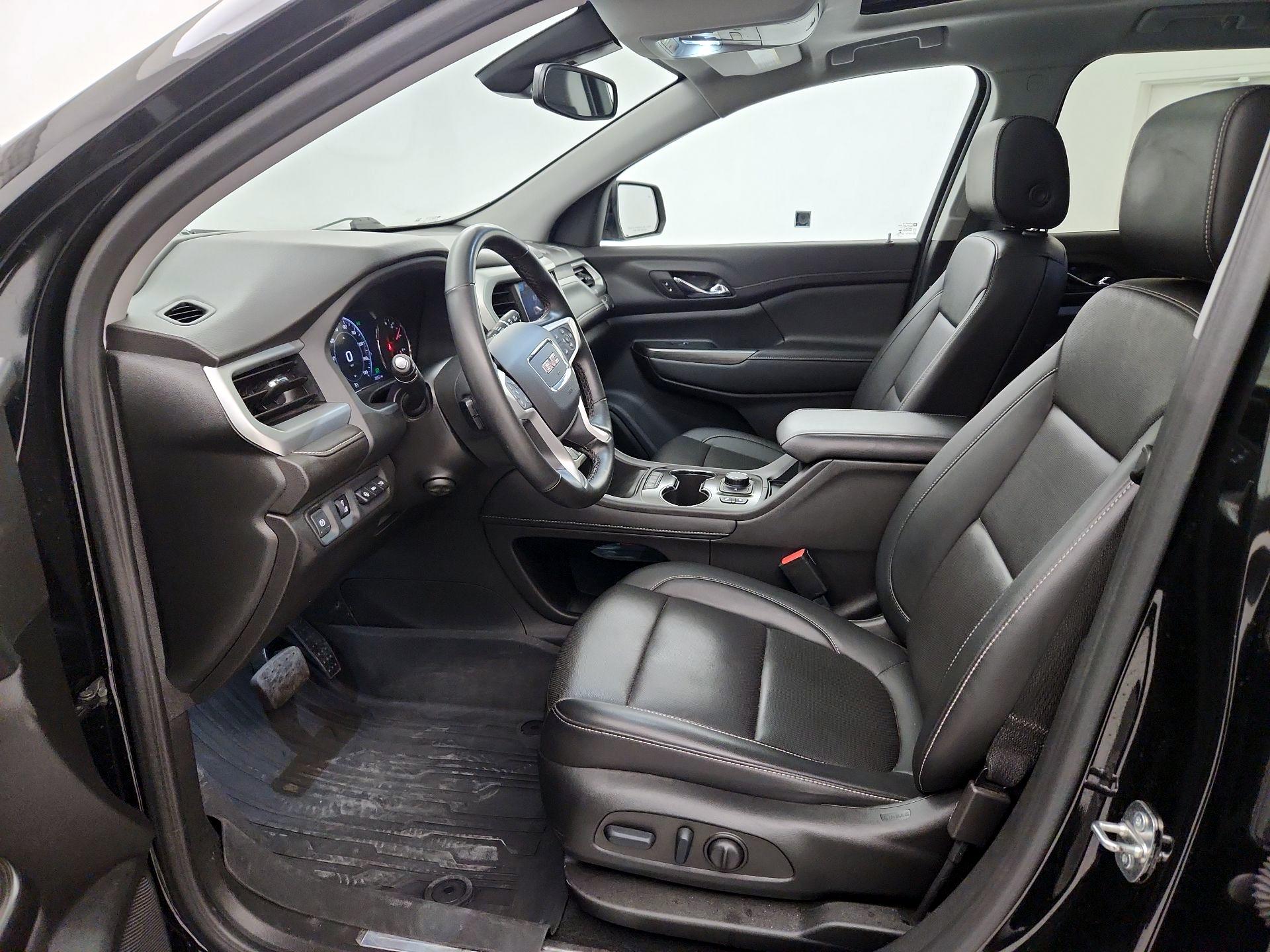 Thumbnail: 2023 GMC Acadia - 11