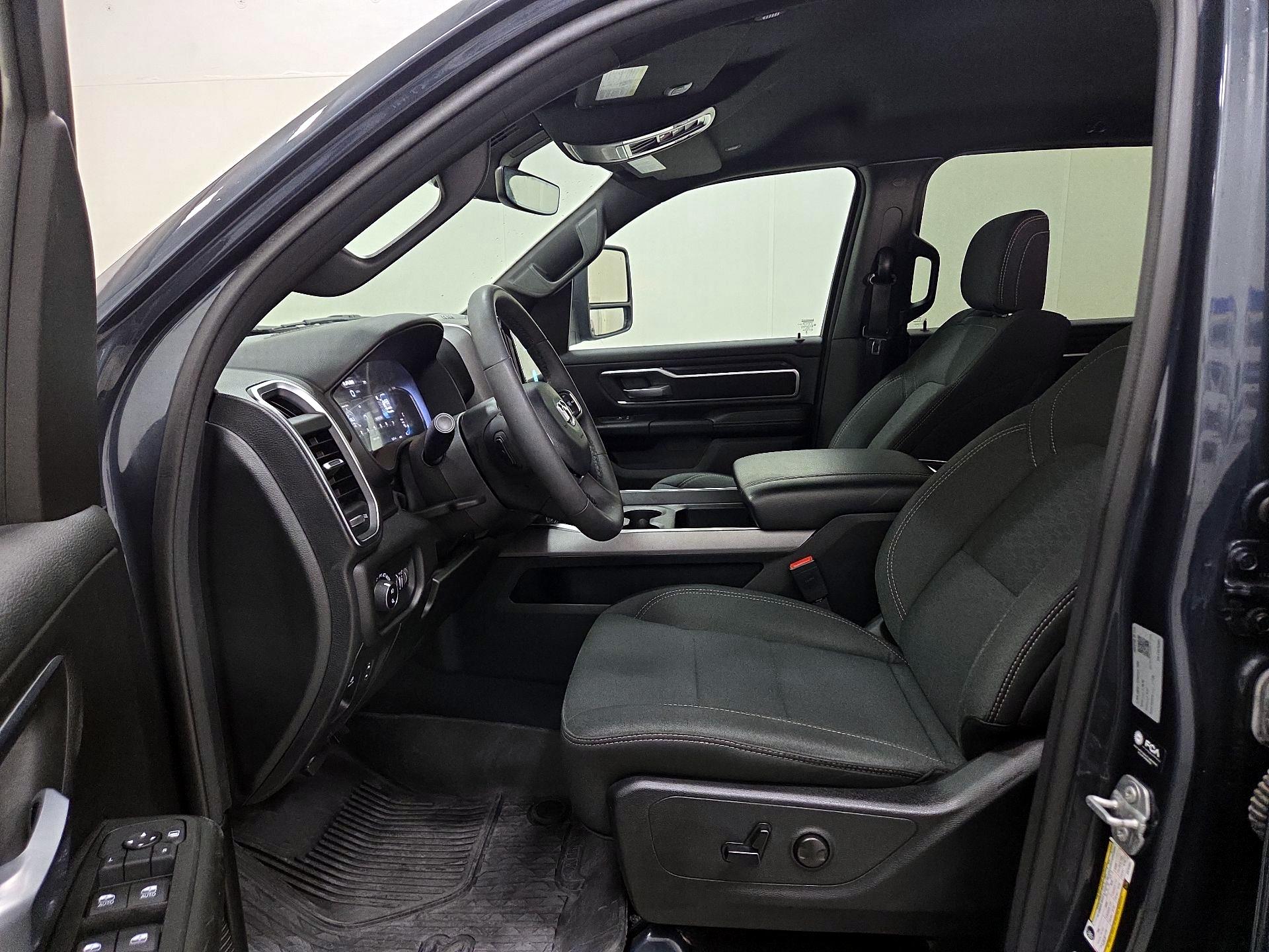 Thumbnail: 2025 RAM 1500 - 11