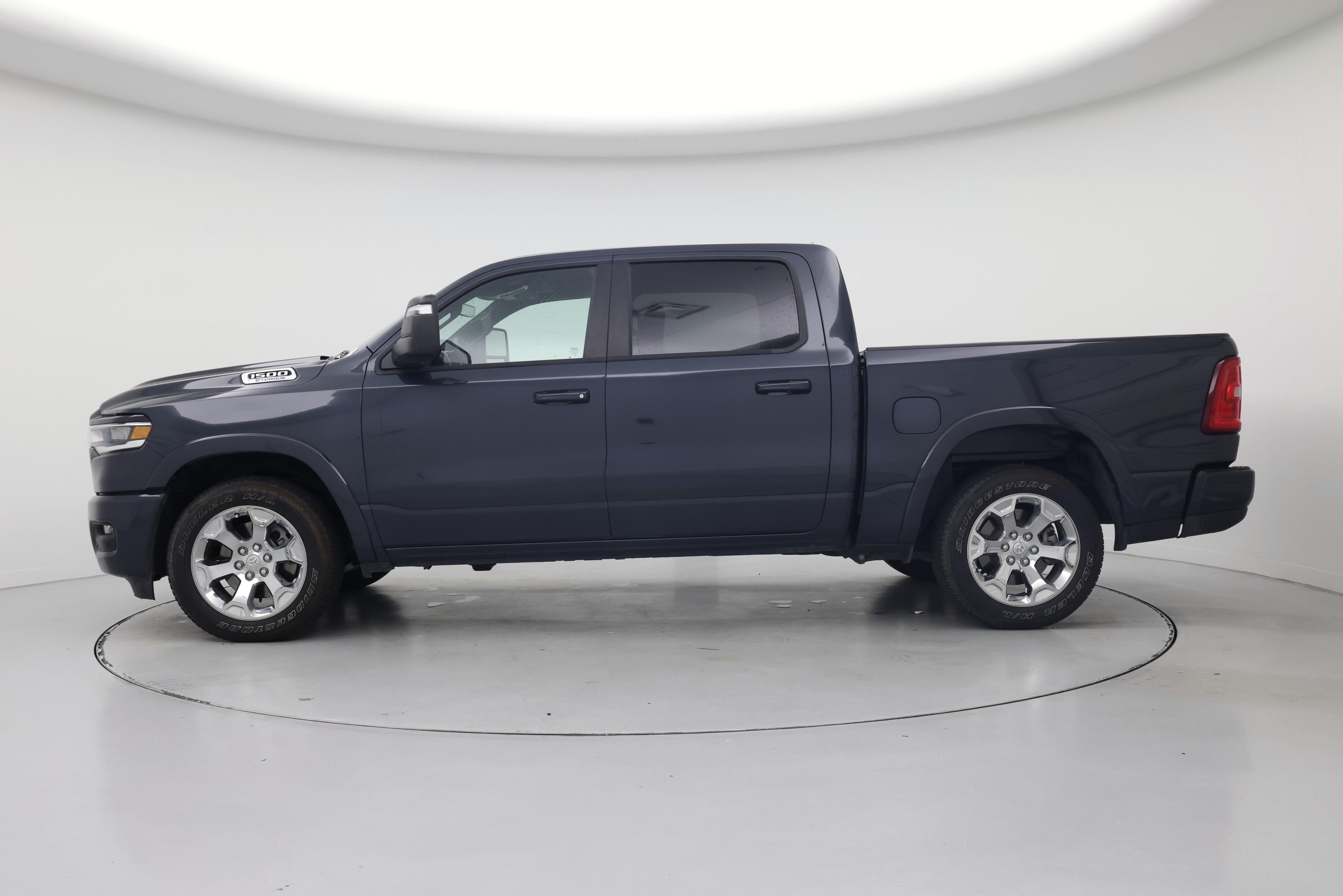 Thumbnail: 2025 RAM 1500 - 3