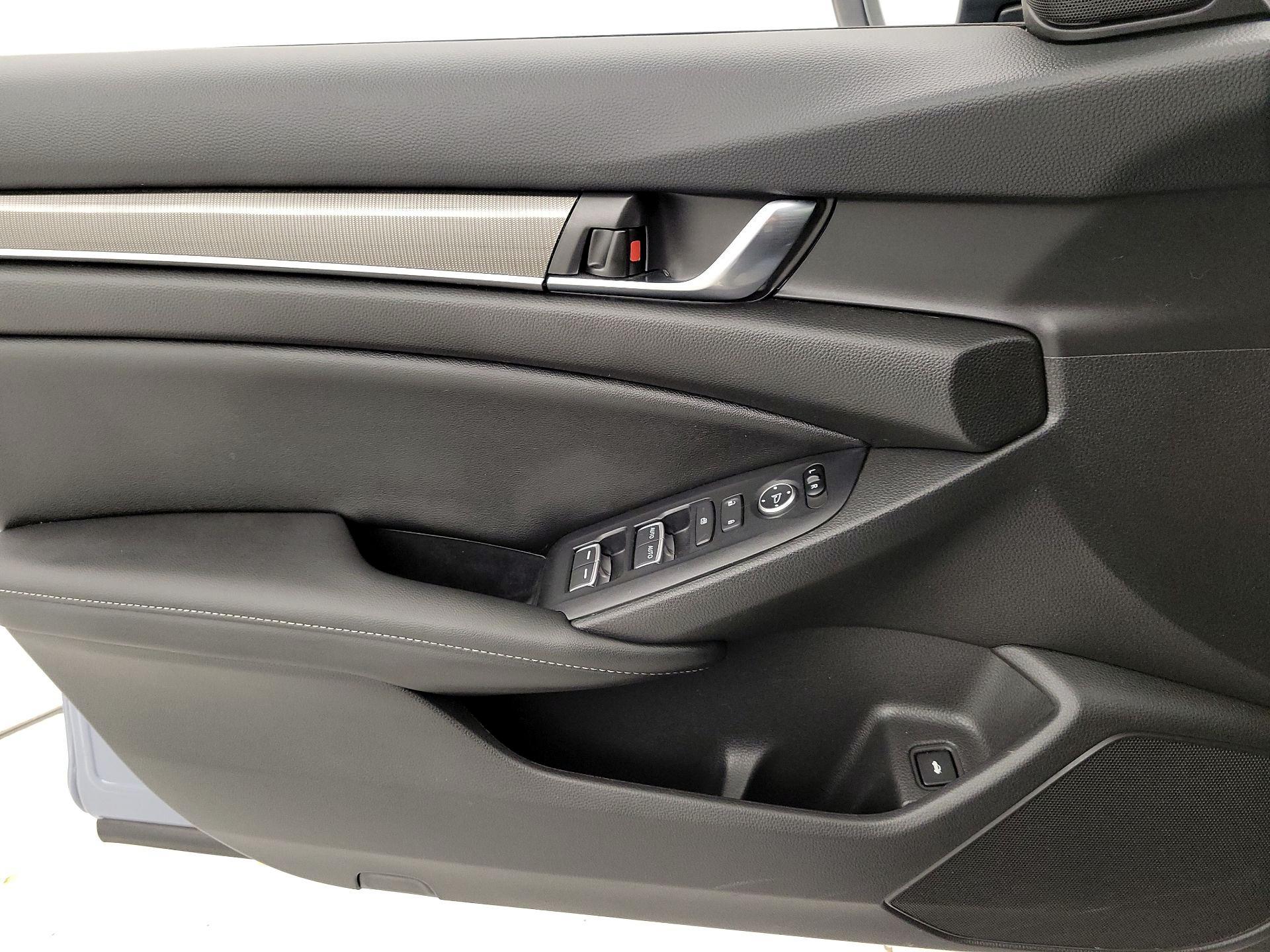 Thumbnail: 2022 Honda Accord - 12