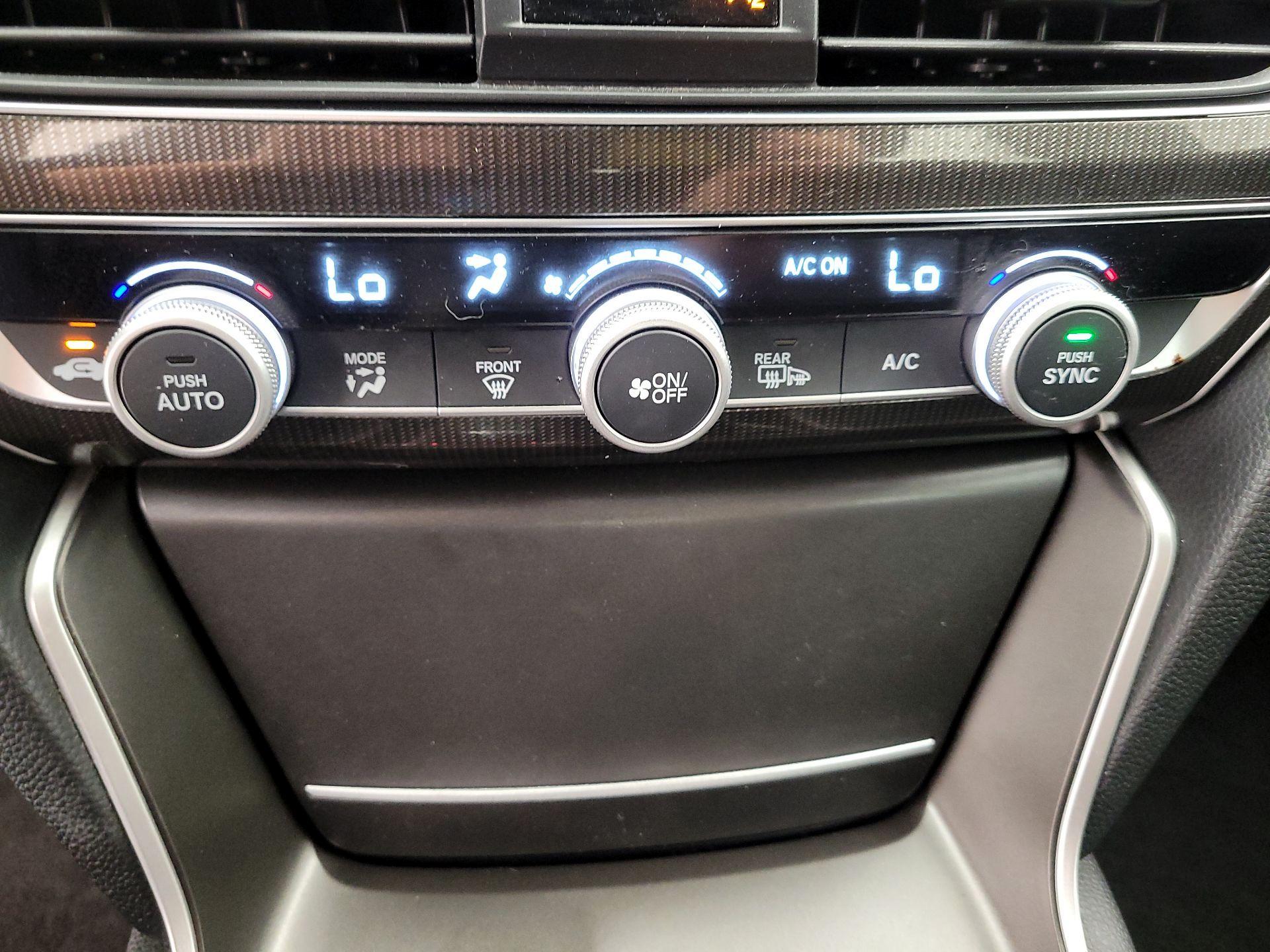 Thumbnail: 2022 Honda Accord - 16