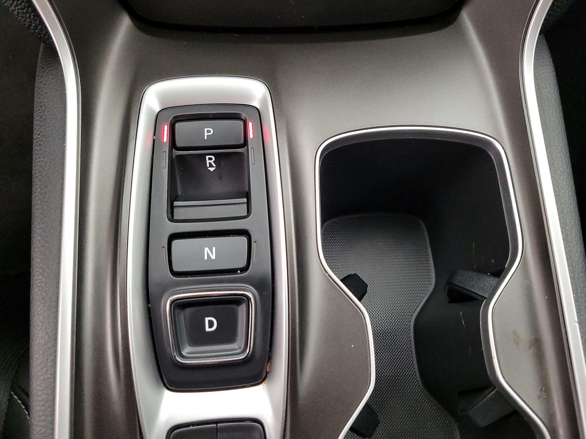 Thumbnail: 2022 Honda Accord - 17