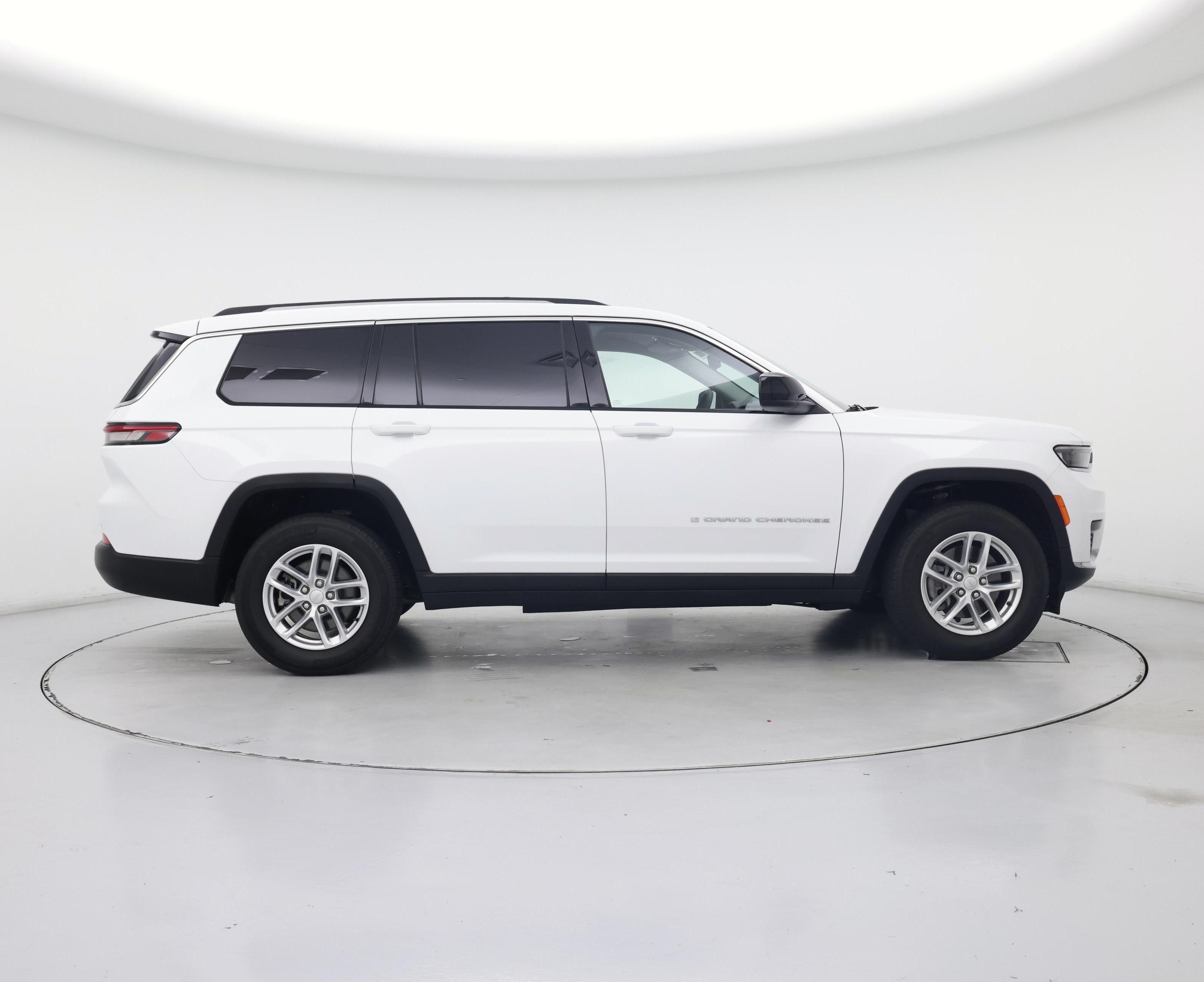 Thumbnail: 2023 Jeep Grand Cherokee L - 7