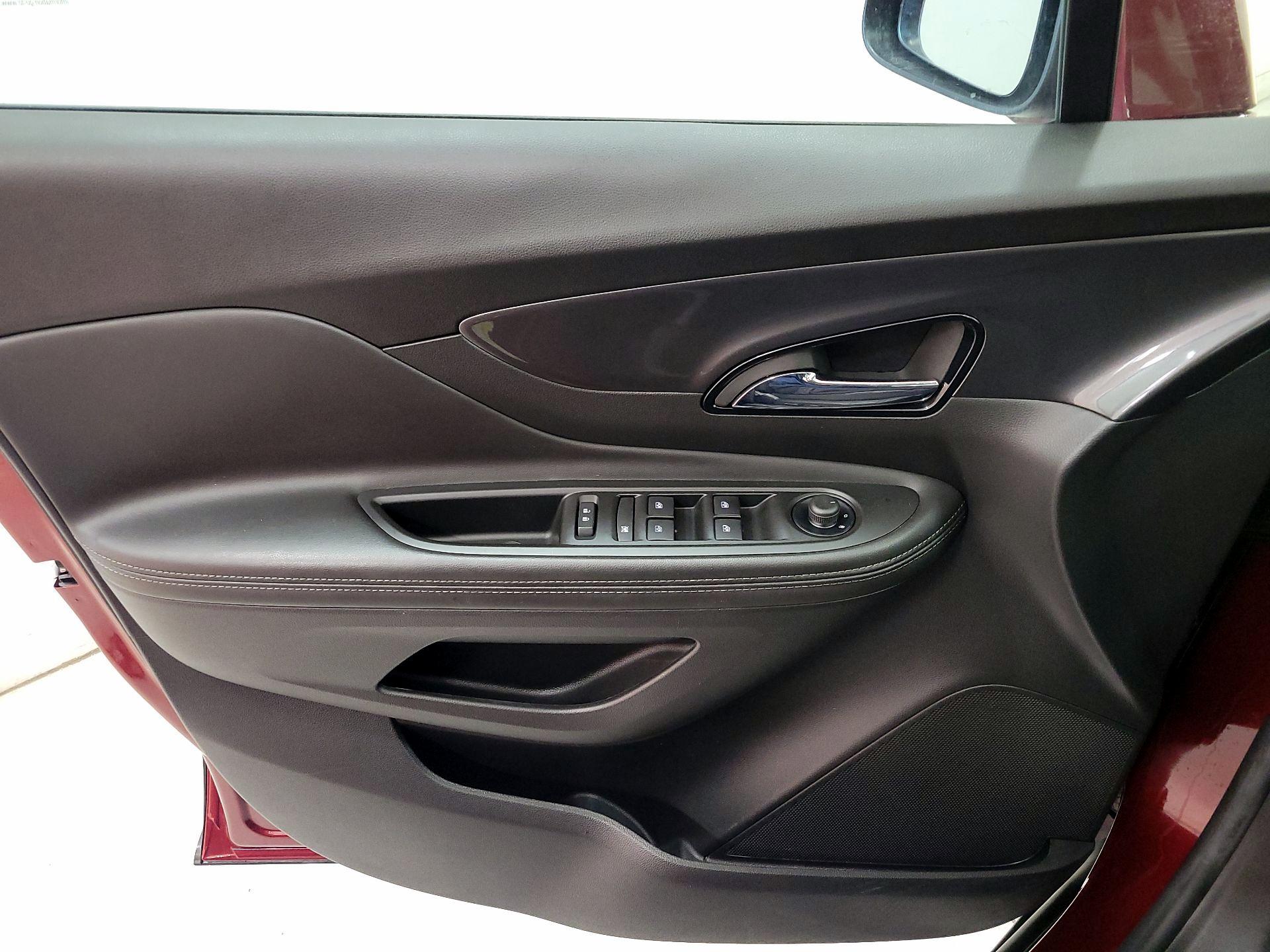 Thumbnail: 2022 Buick Encore - 12