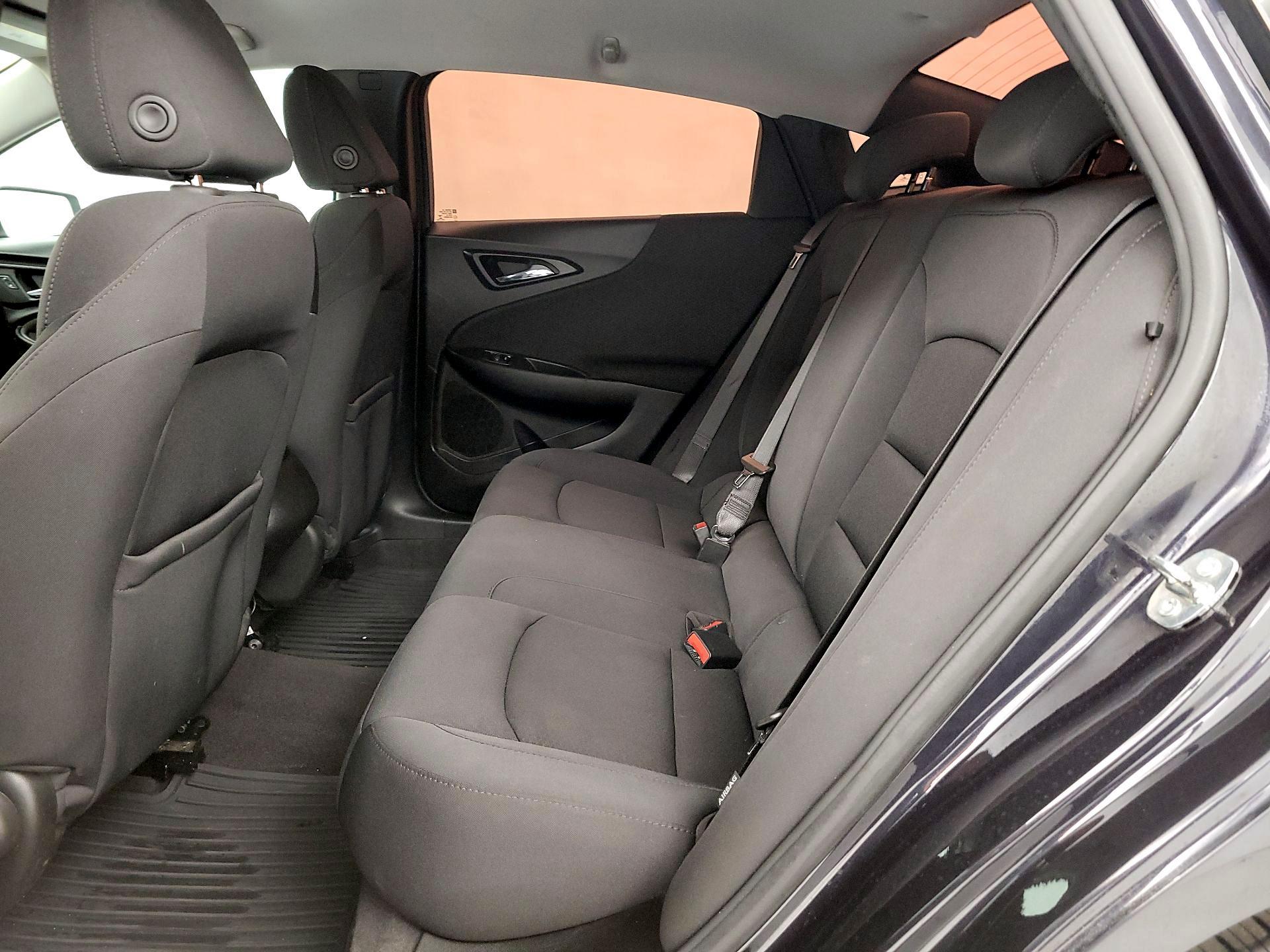 Thumbnail: 2022 Chevrolet Malibu - 19