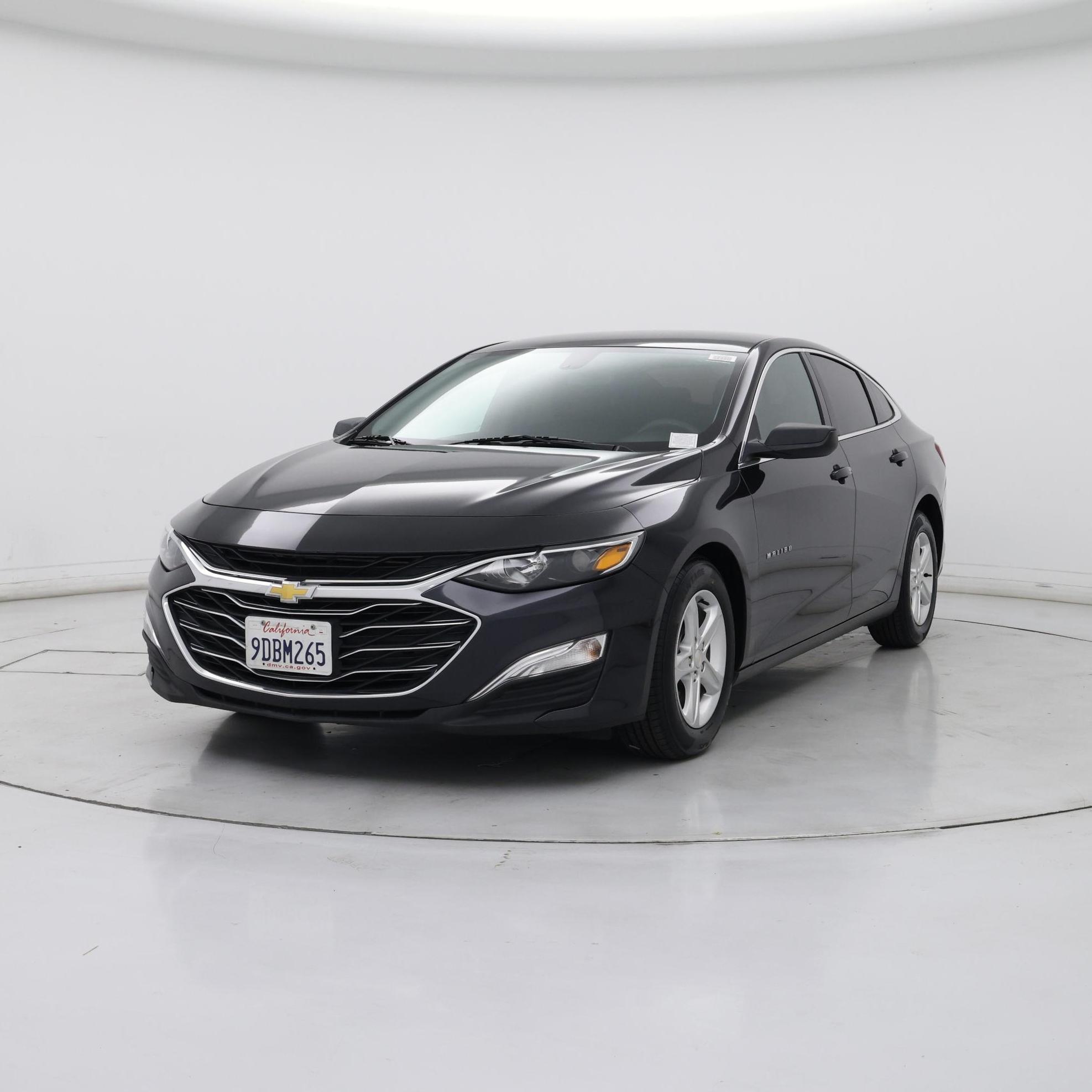 Thumbnail: 2022 Chevrolet Malibu - 4