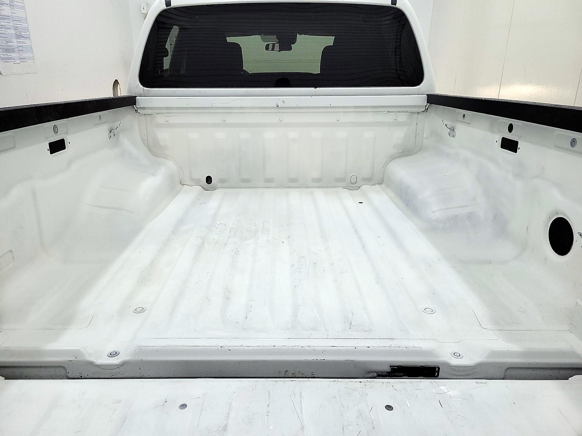 Thumbnail: 2023 Nissan Frontier - 20