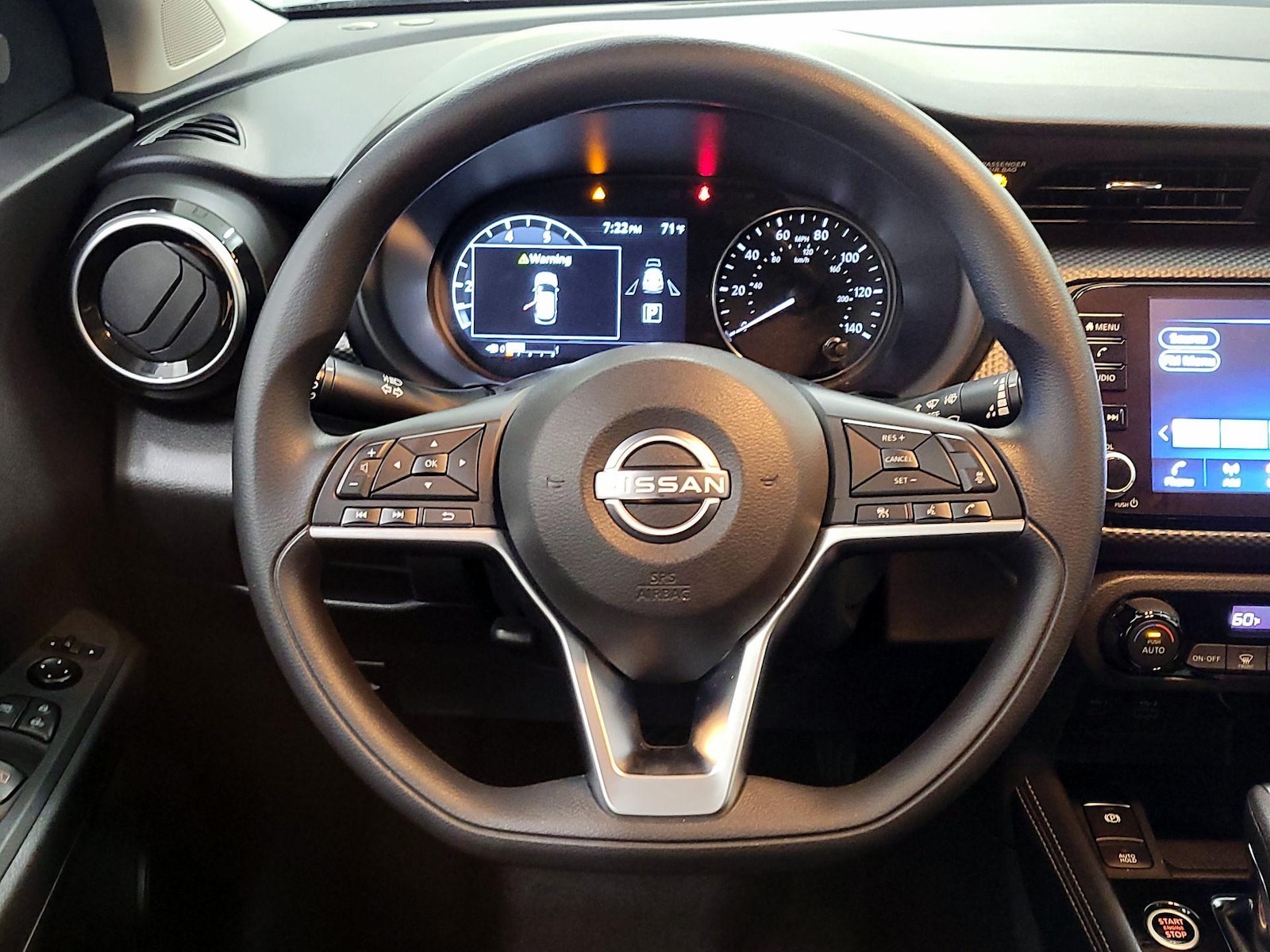 2022 Nissan Kicks SV - Photo 11